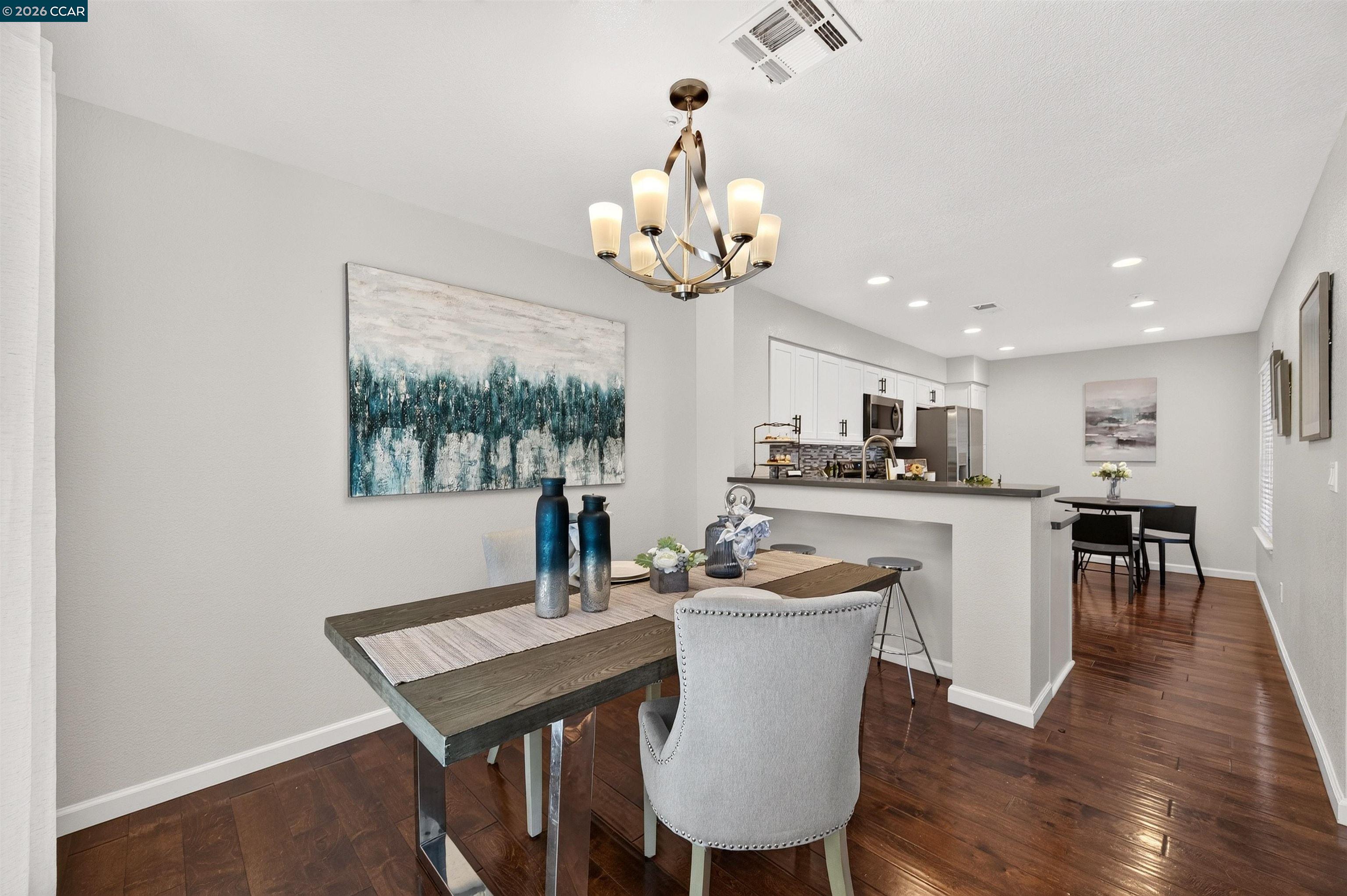 Photo #11: 41139624 Listing: Photo #11