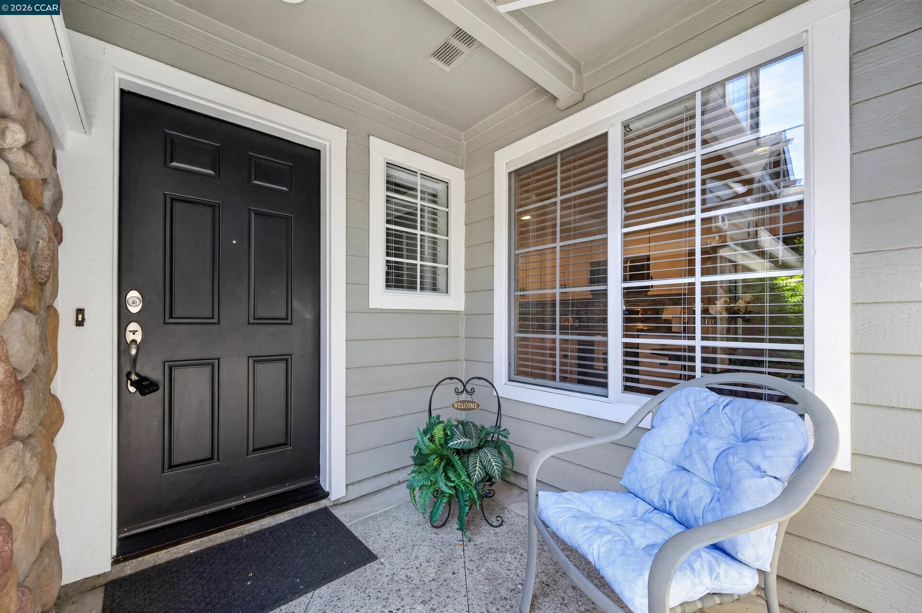 Photo #3: 41139624 Listing: Photo #3