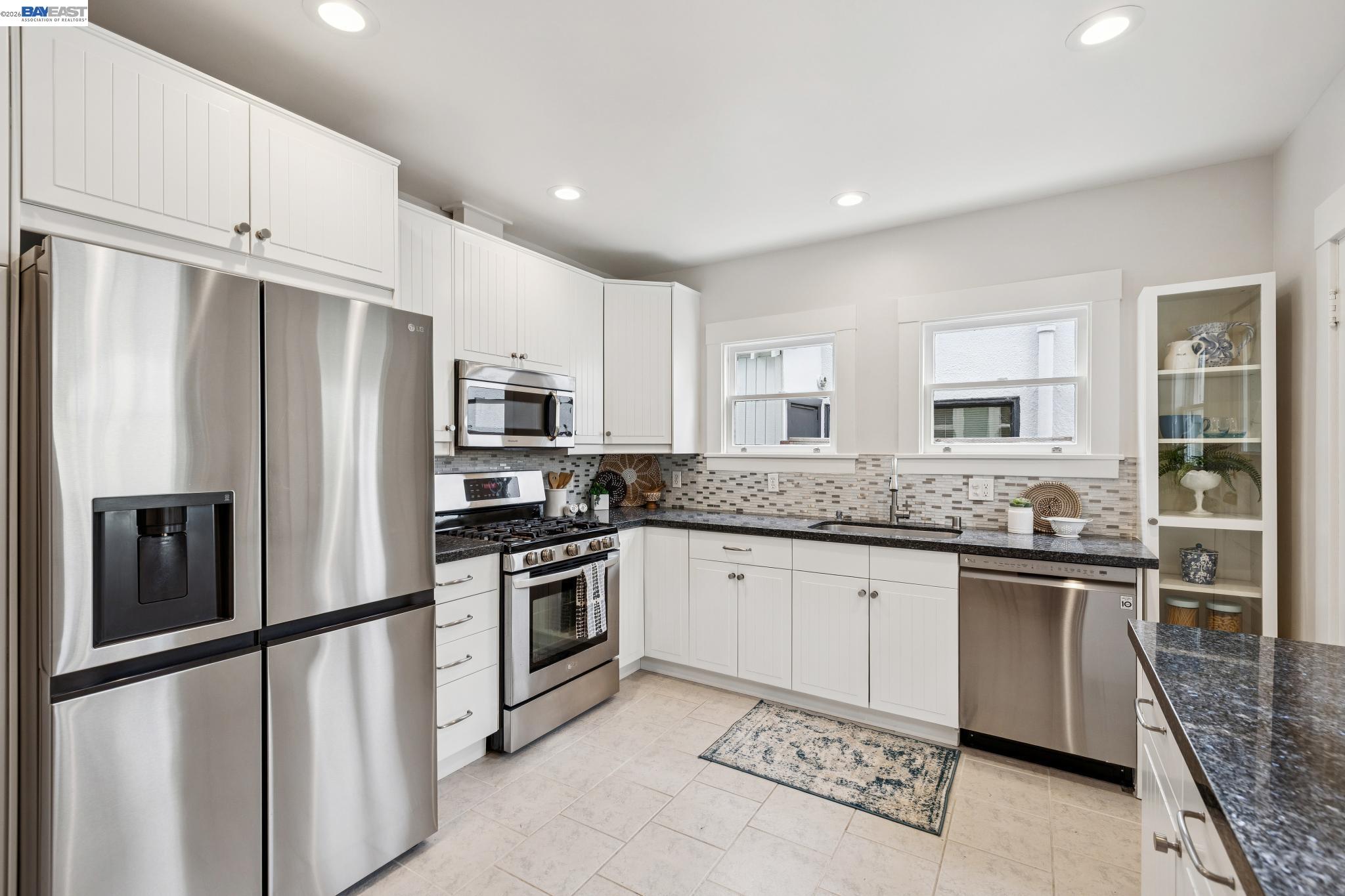1827 Santa Clara Ave, Alameda CA 94501 — photo 27