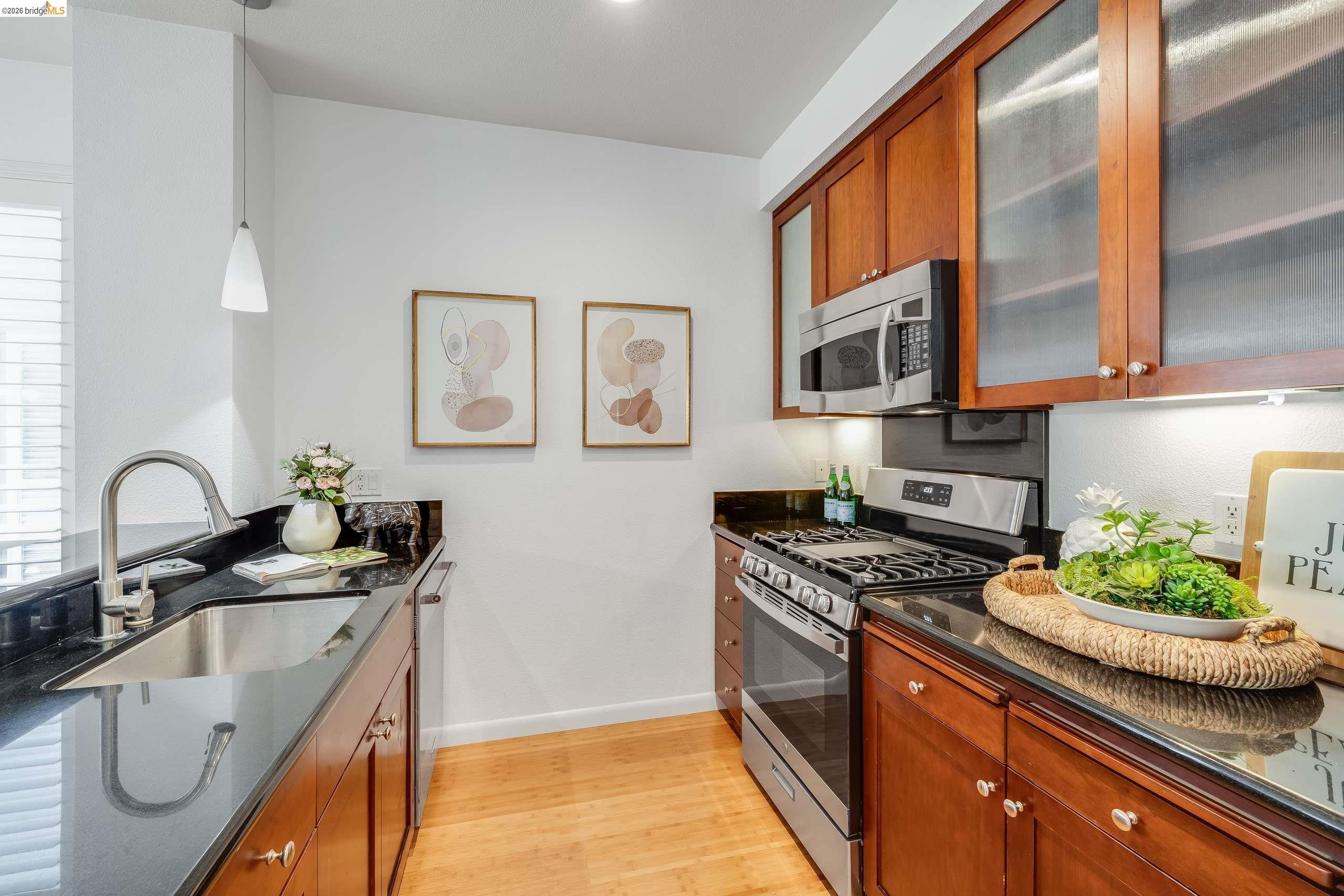 Photo #6: 41139651 Listing: Photo #6