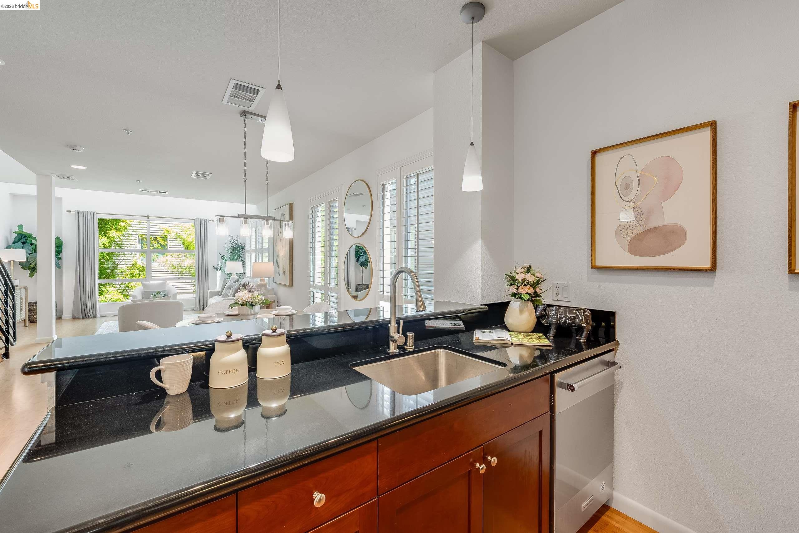 Photo #7: 41139651 Listing: Photo #7