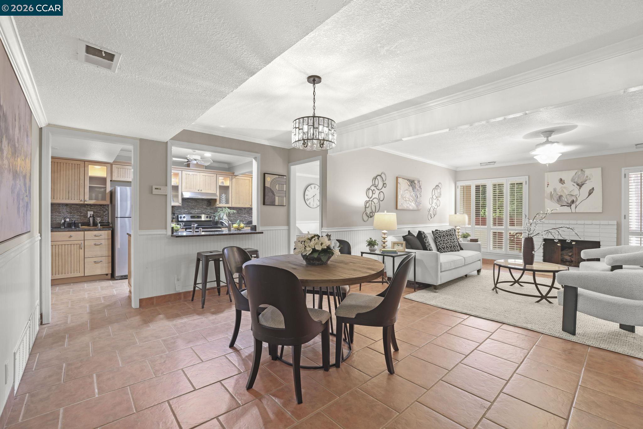 Photo #5: 41139652 Listing: Photo #5
