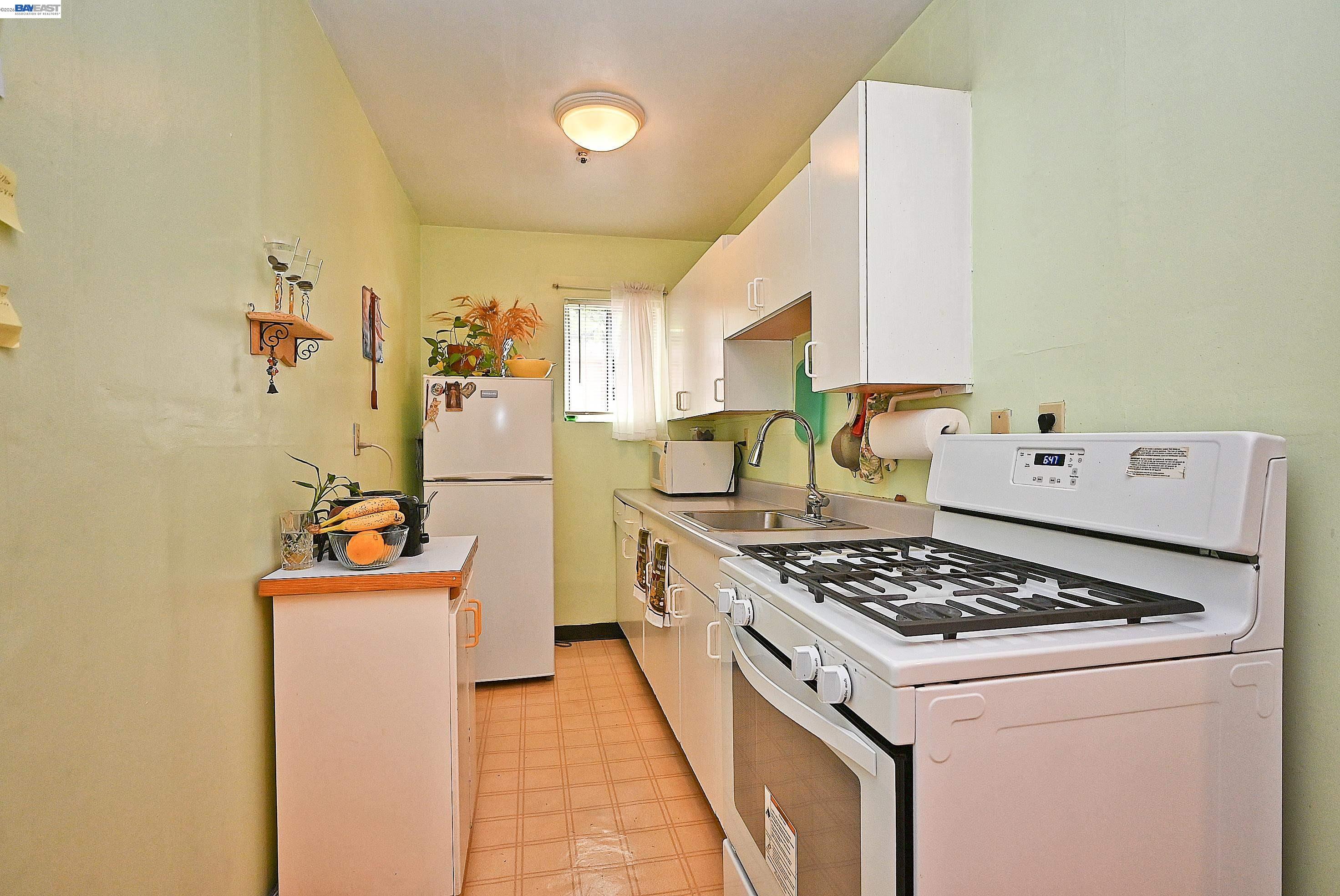 3914 Agua Vista St, Oakland CA 94601 — photo 41