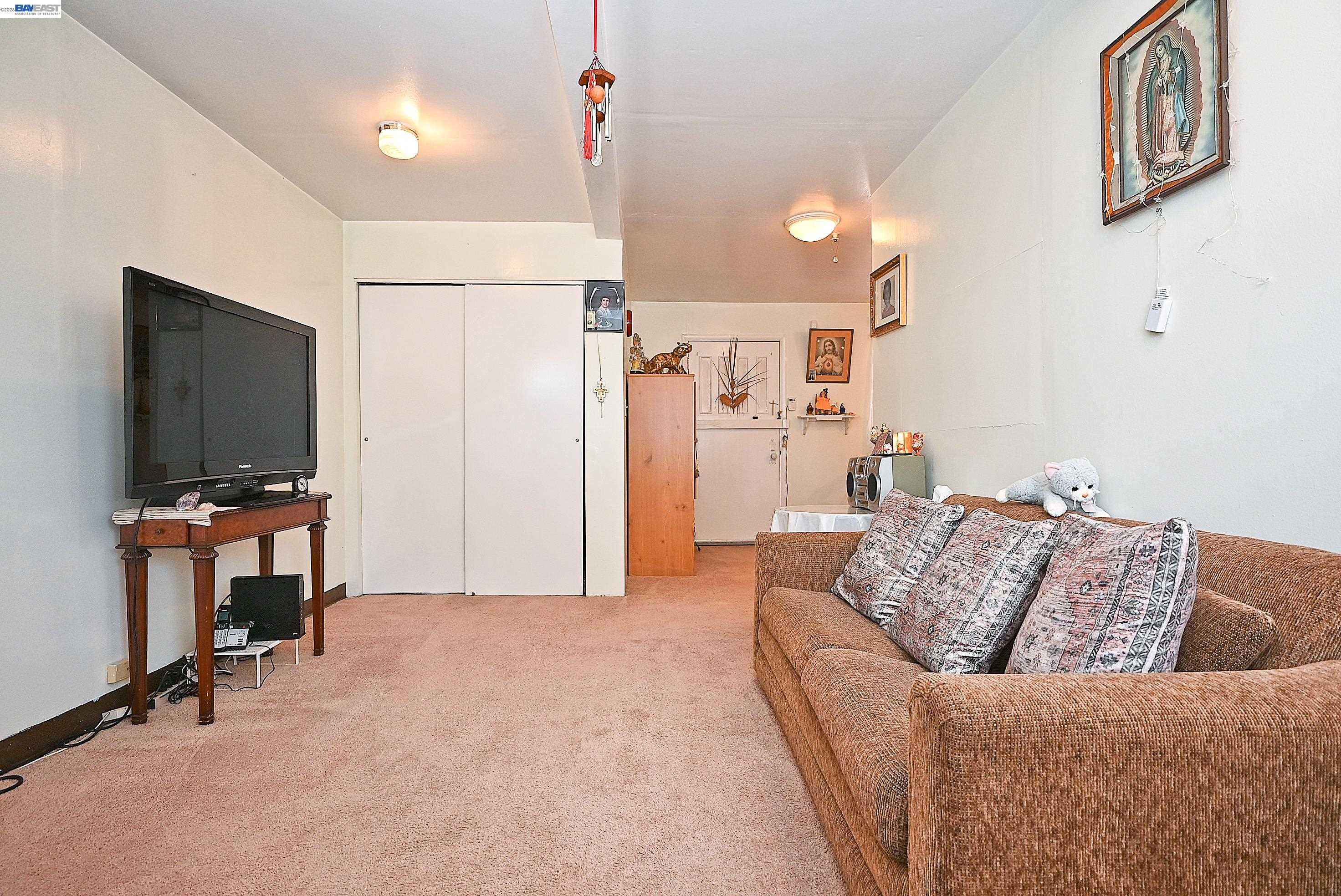 3914 Agua Vista St, Oakland CA 94601 — photo 47