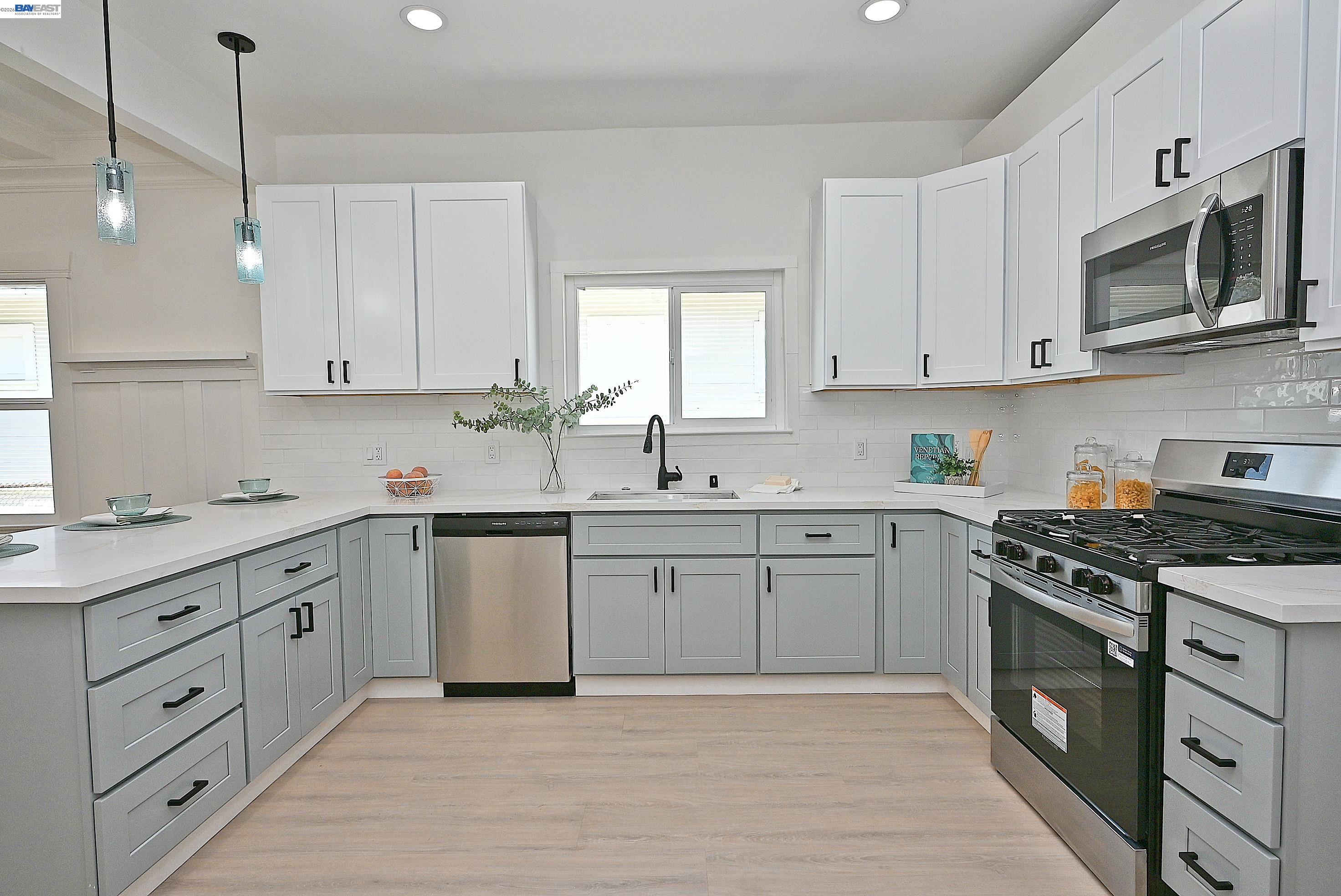 3914 Agua Vista St, Oakland CA 94601 — photo 14
