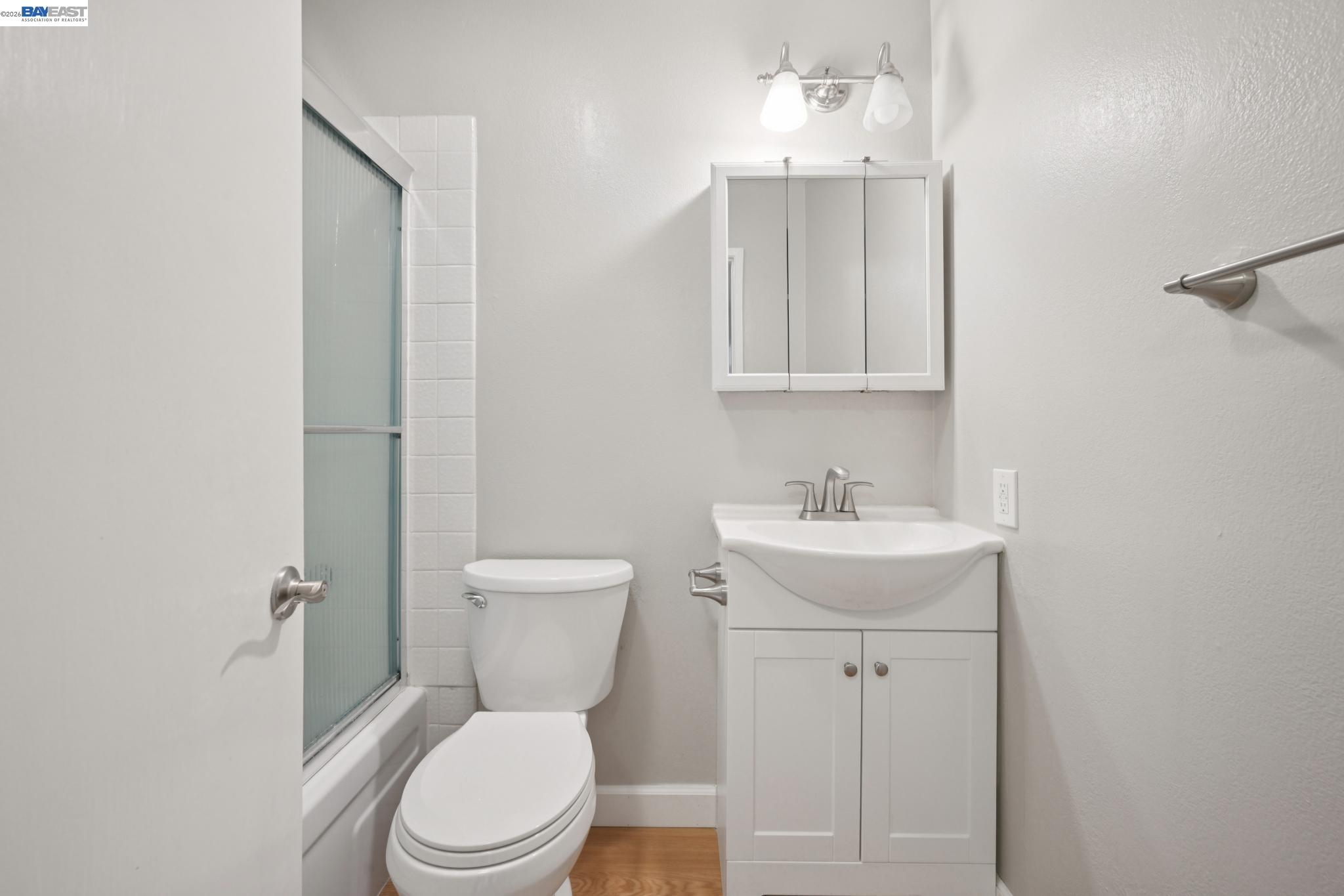 Photo #13: 41139660 Listing: Photo #13