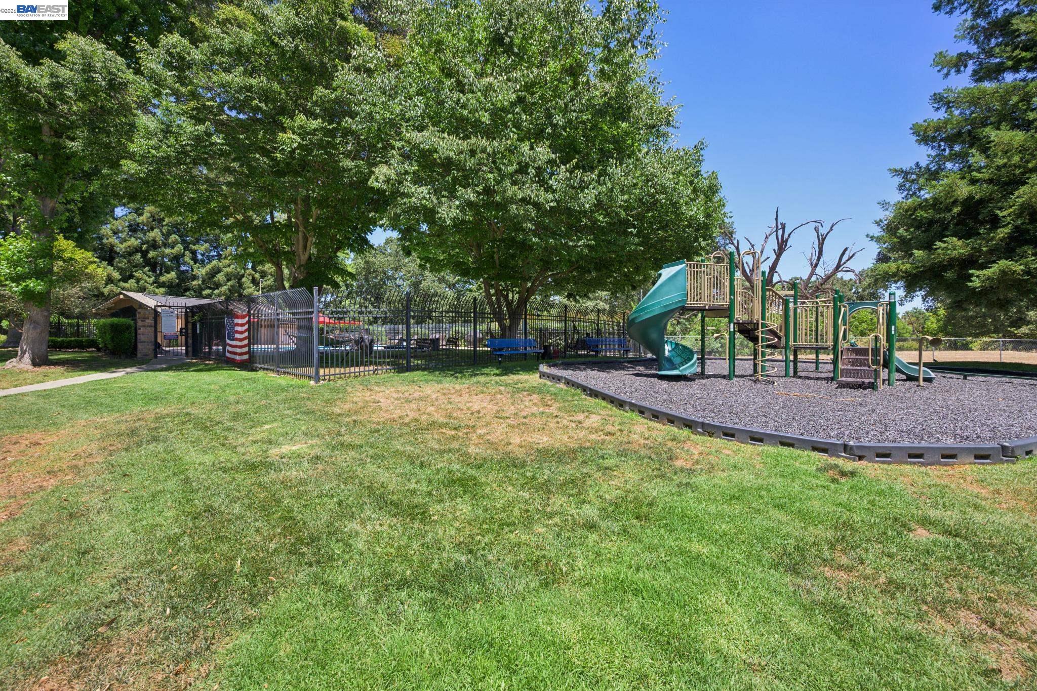 Photo #25: 41139660 Listing: Photo #25