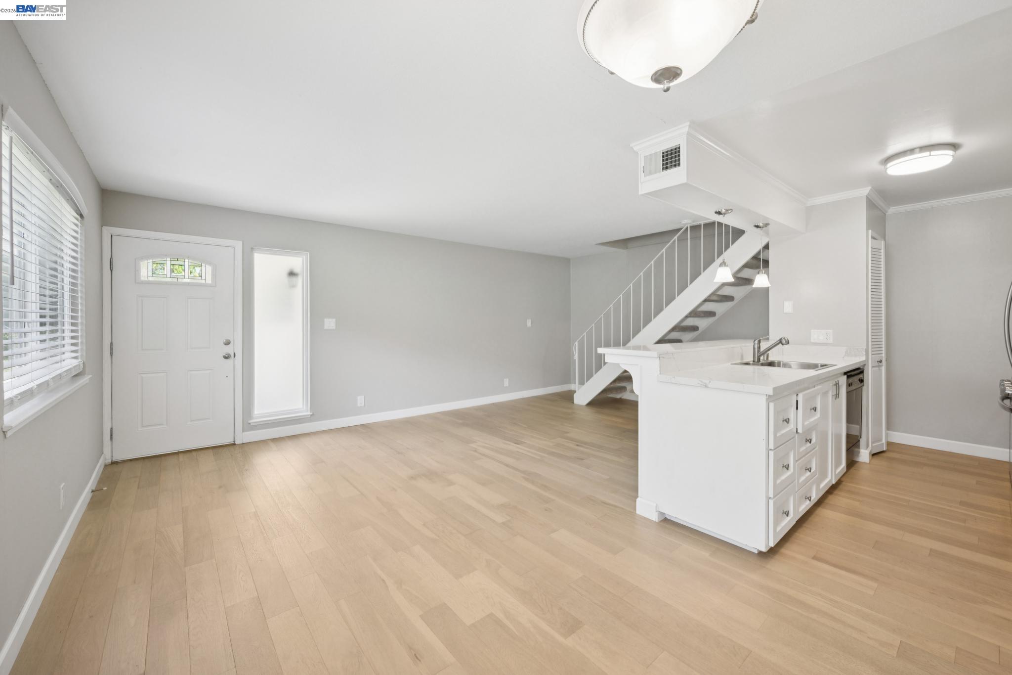Photo #4: 41139660 Listing: Photo #4