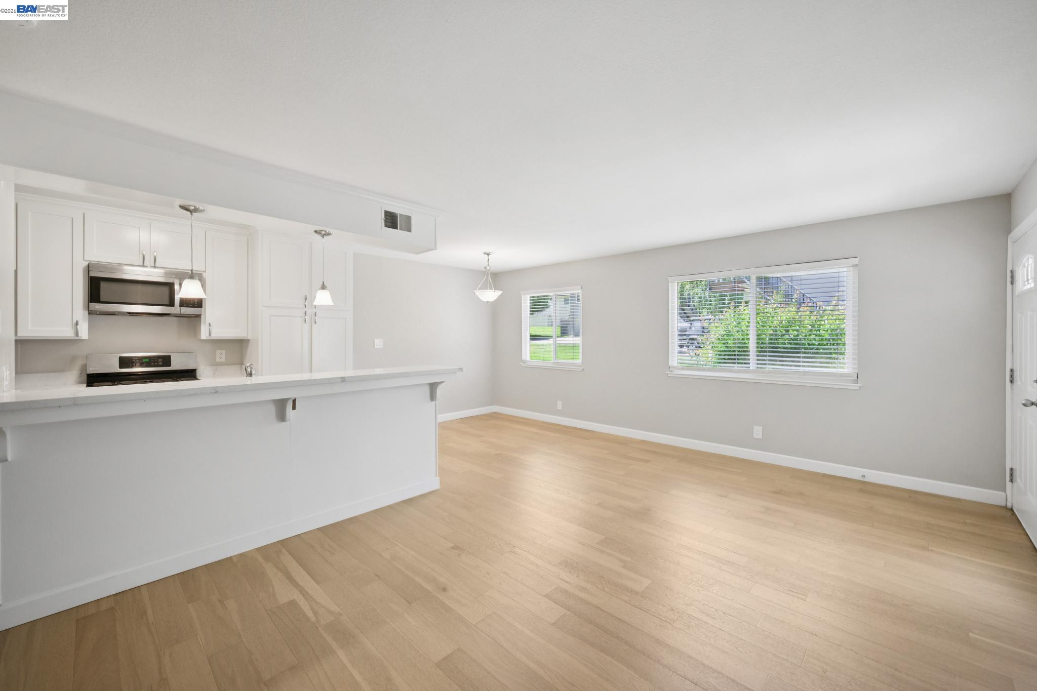 Photo #9: 41139660 Listing: Photo #9