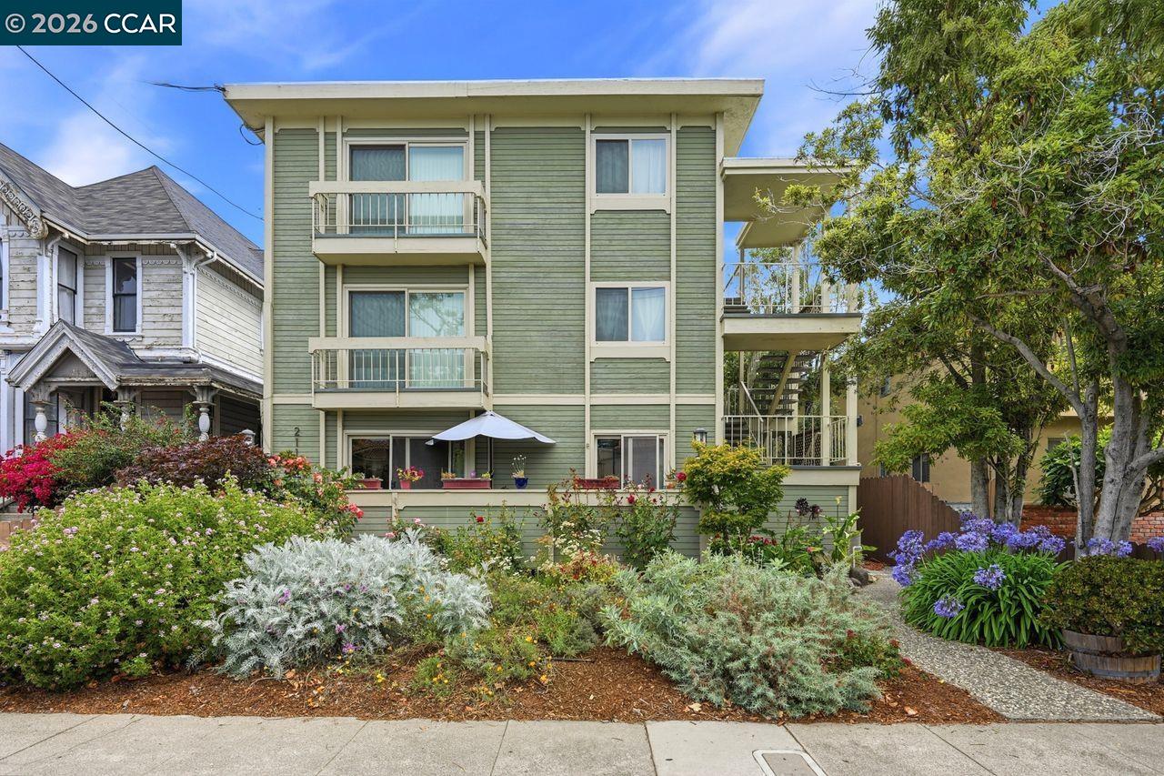 Homes For Sale in Alameda, CA