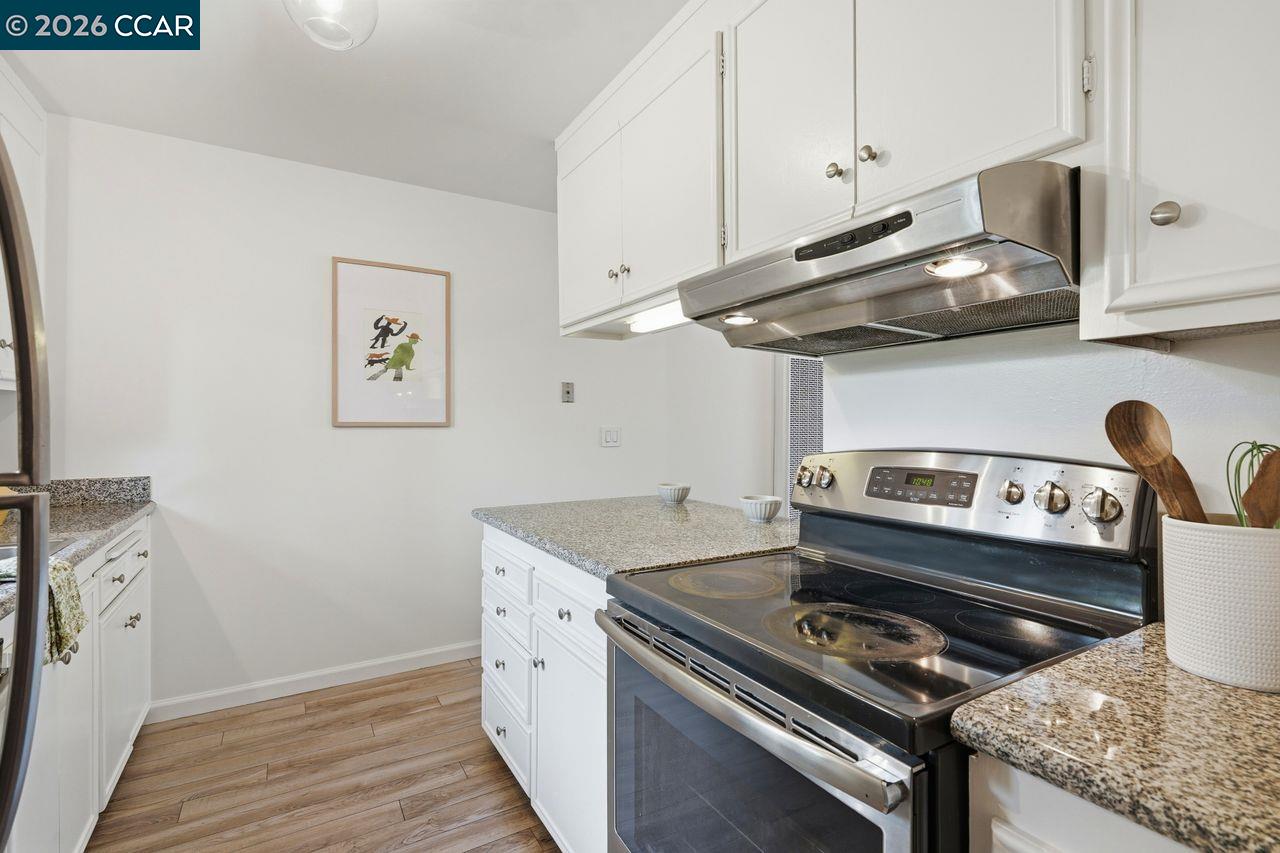 Photo #11: 41139665 Listing: Photo #11
