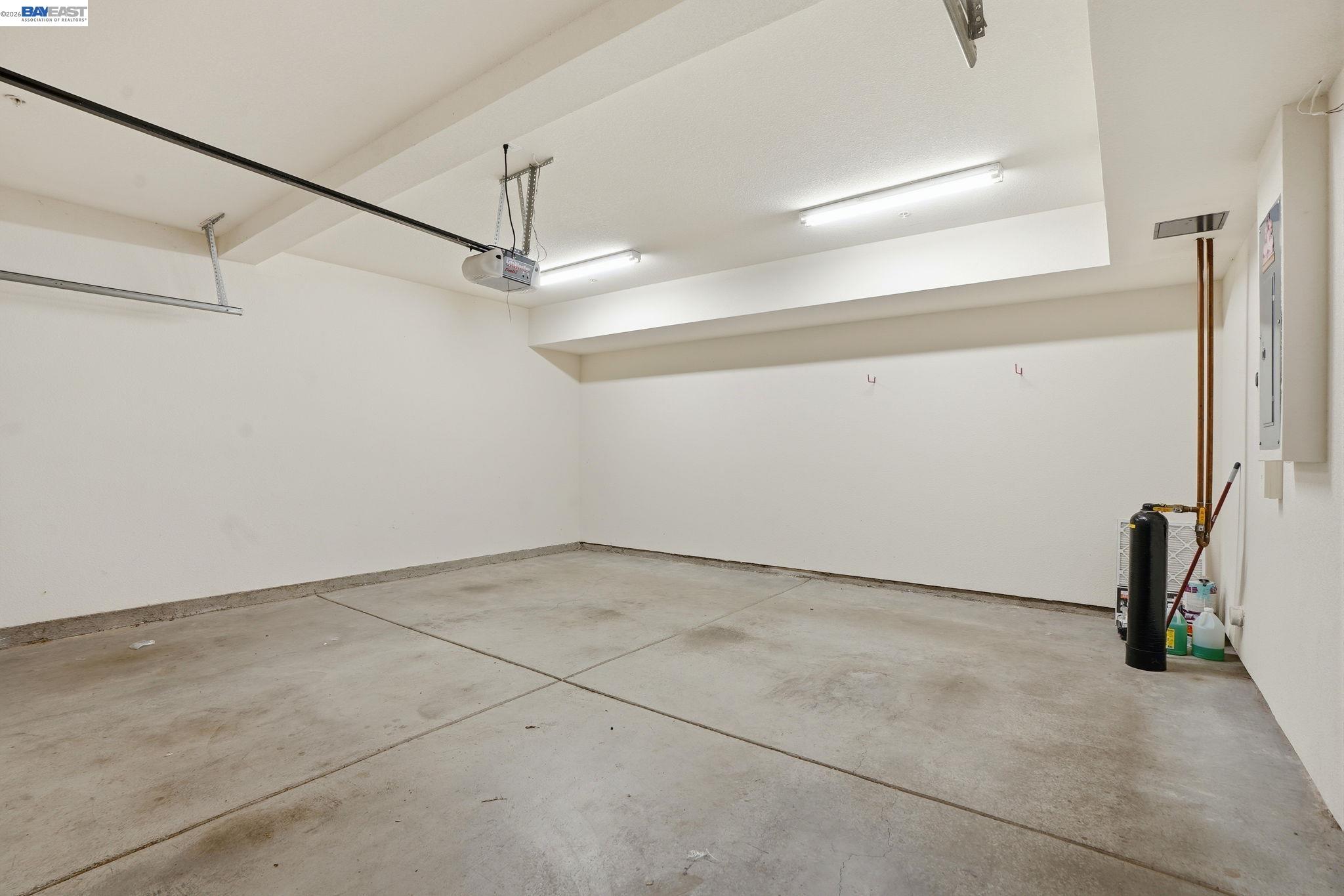 Photo #36: 41139681 Listing: Photo #36