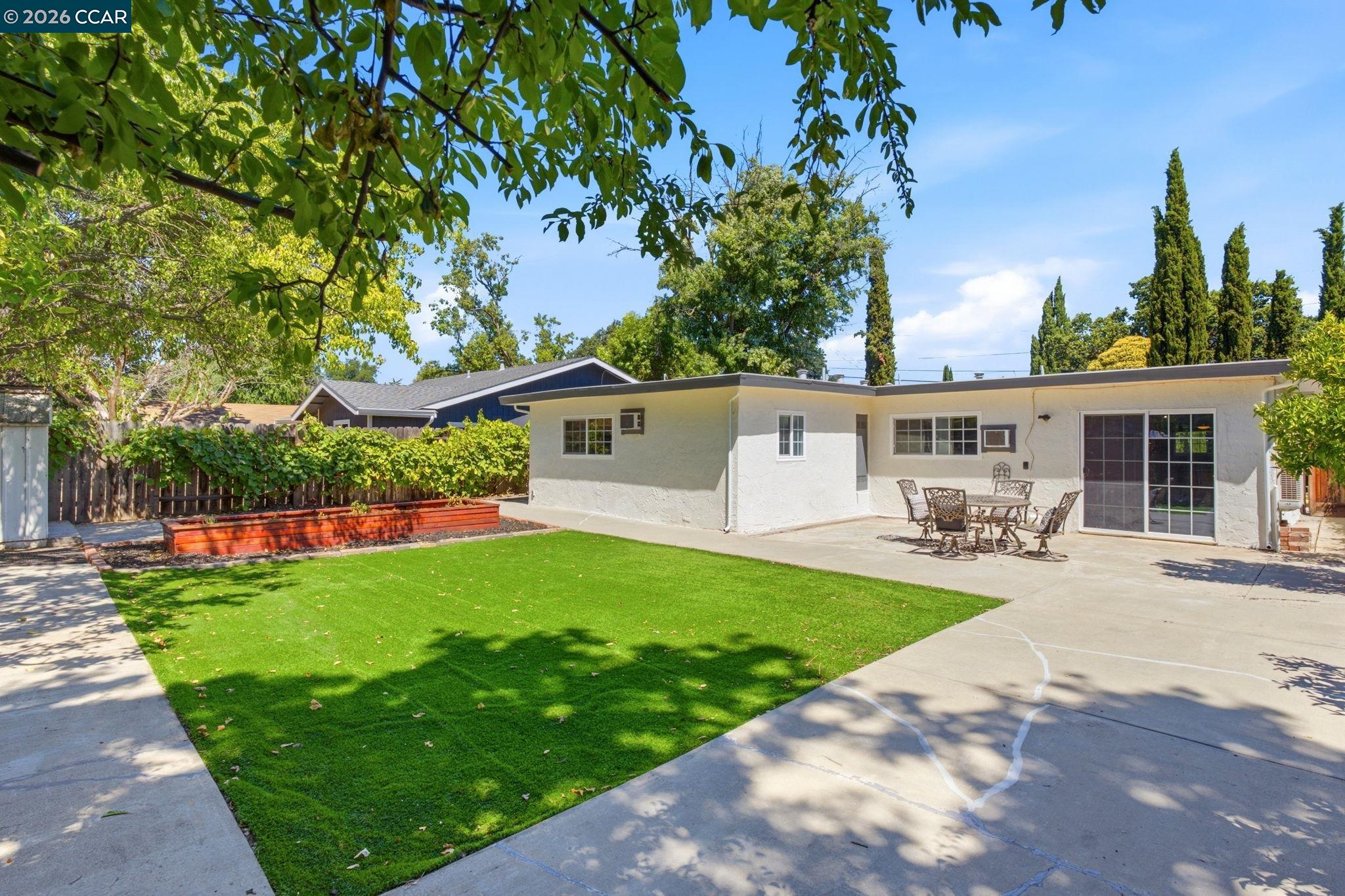161 Diablo Ct, Pleasant Hill CA 94523 — photo 14