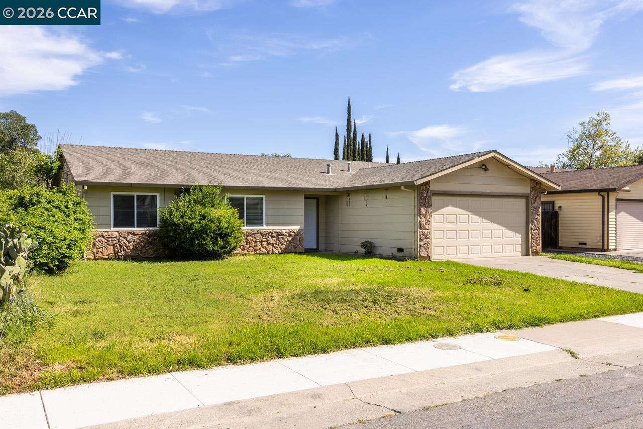 4009 Bairnsdale Way, Sacramento CA 95826 — photo 2