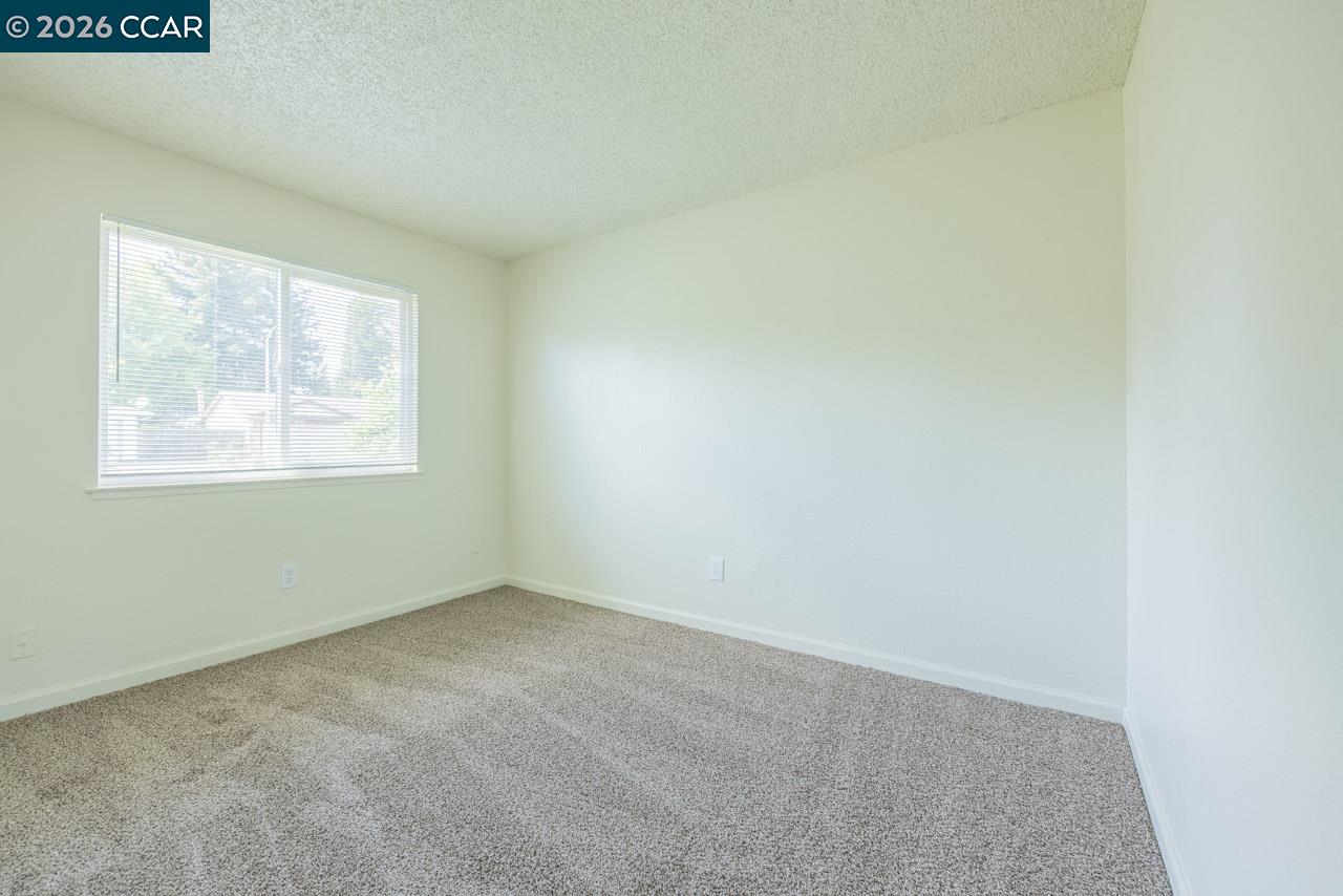 4009 Bairnsdale Way, Sacramento CA 95826 — photo 10