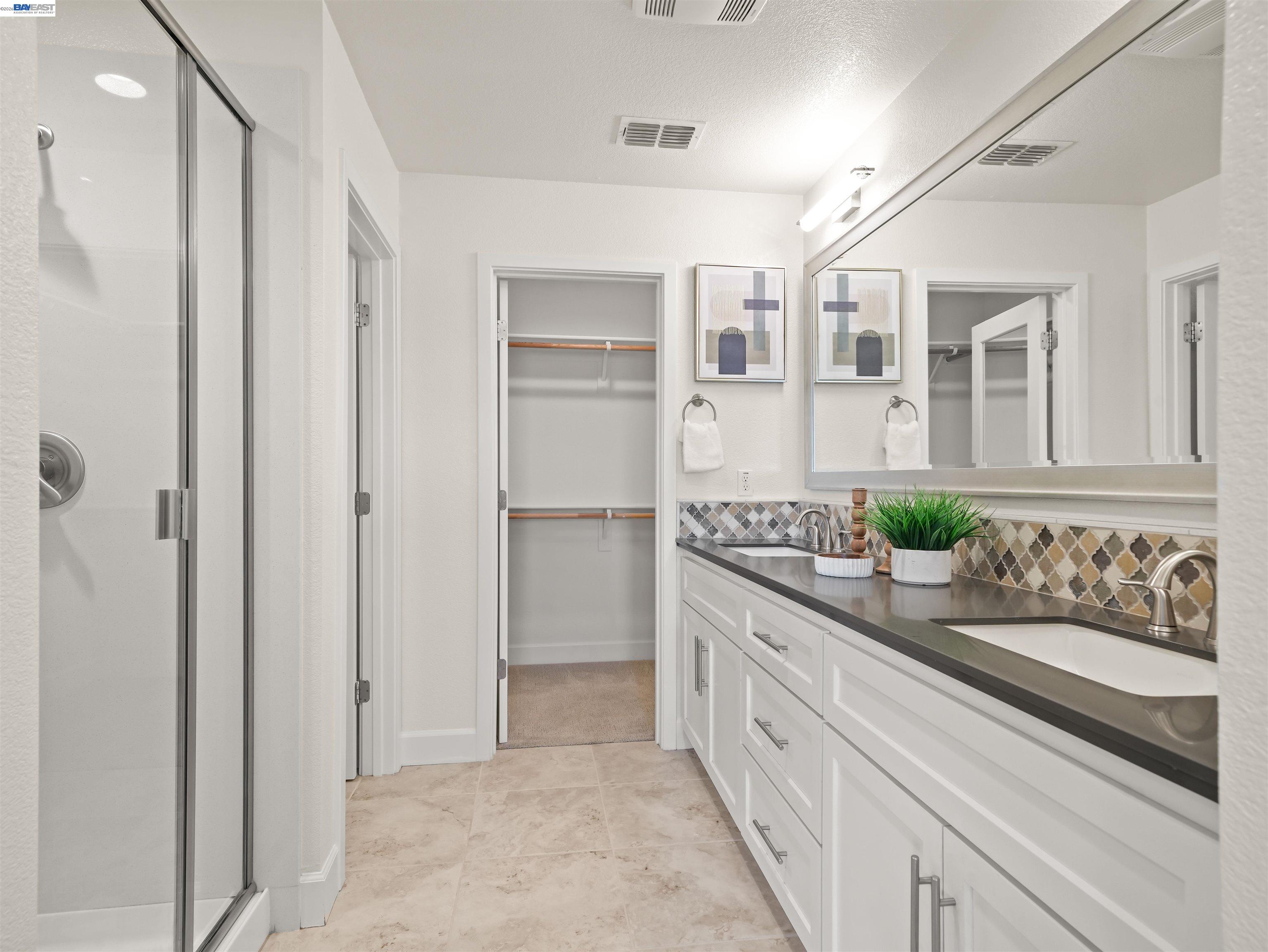 Photo #35: 41139696 Listing: Photo #35