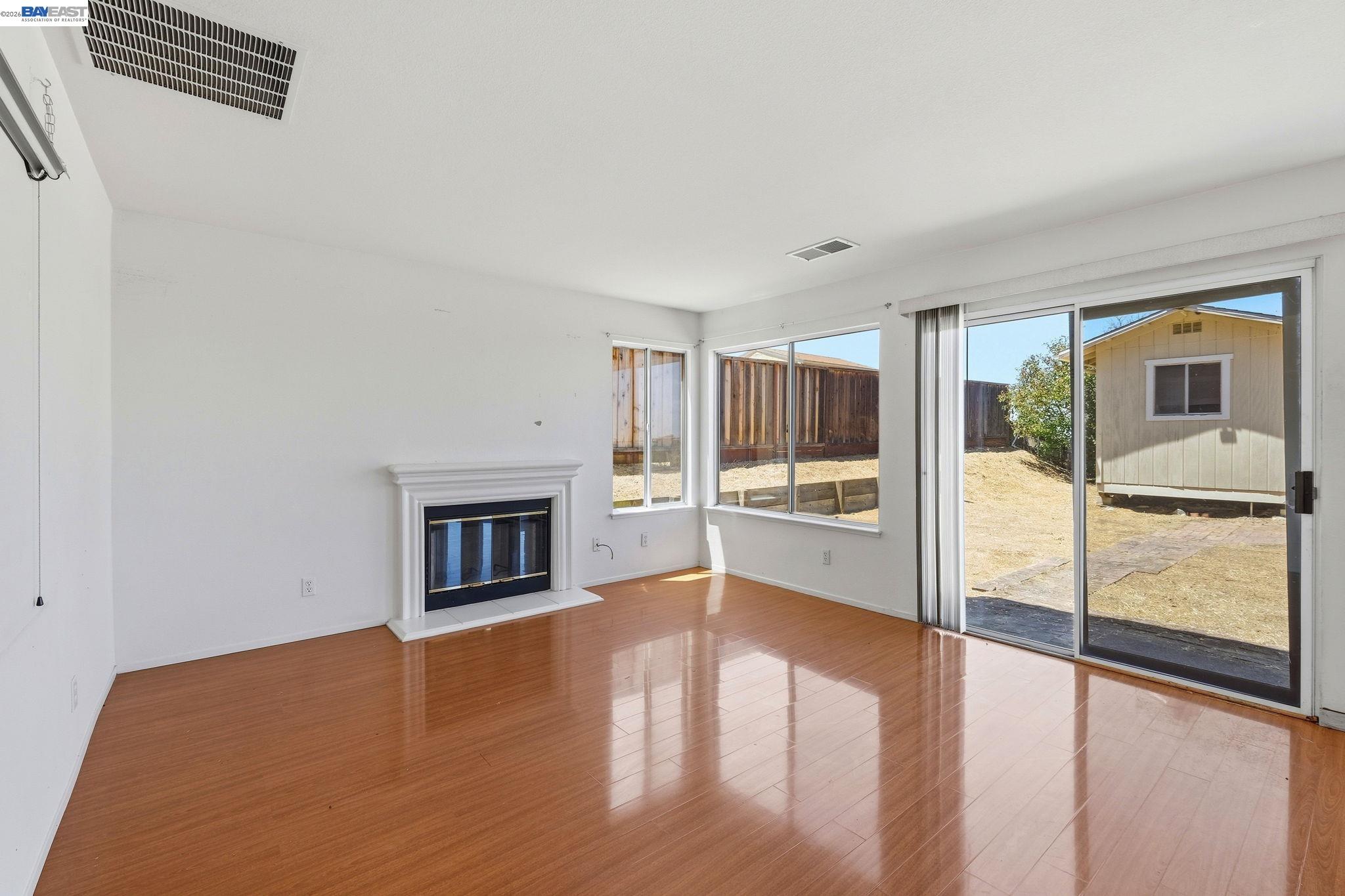 9 Beechwood Ct, Pittsburg CA 94565 — photo 10