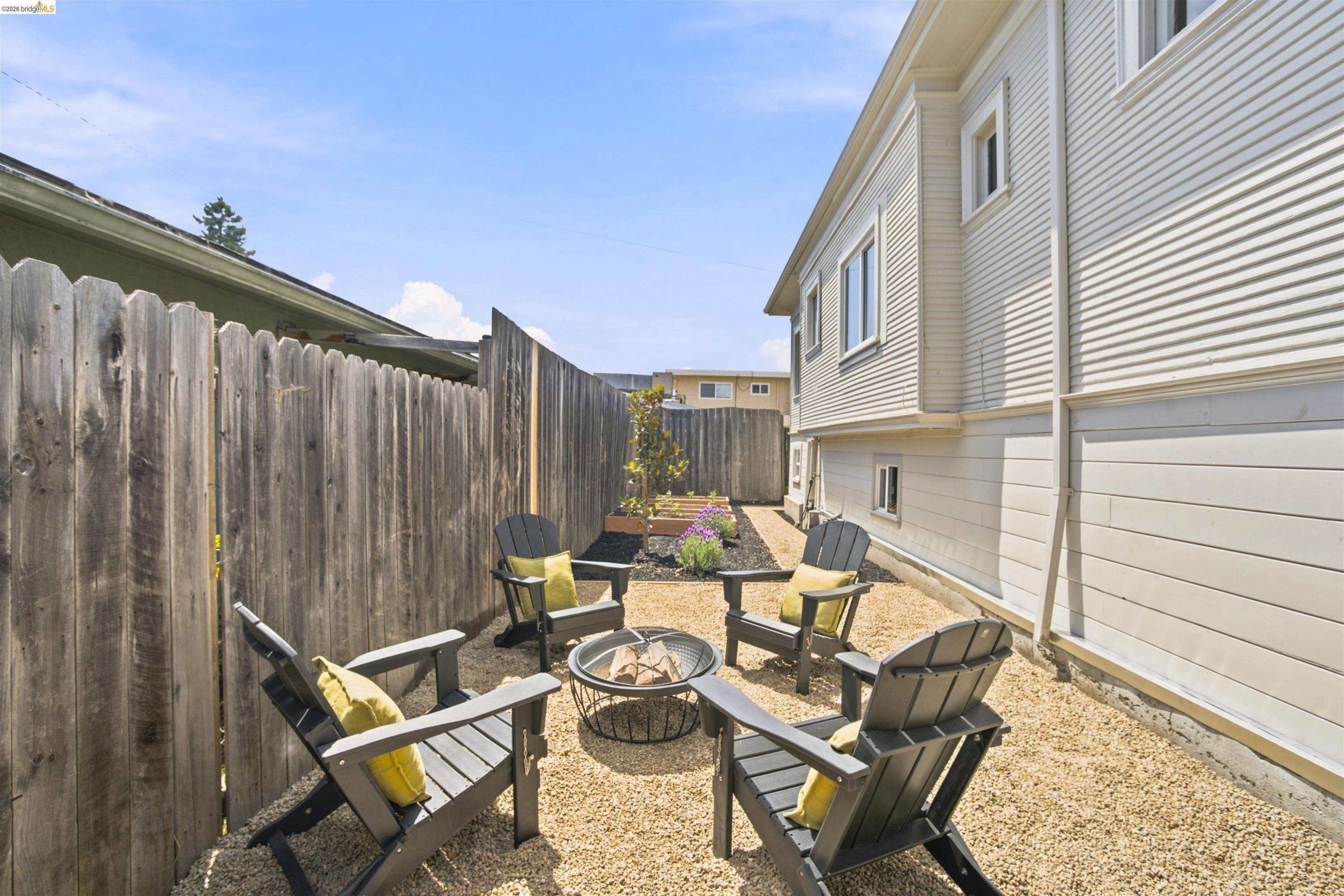 4205 West St, Oakland CA 94608 — photo 52