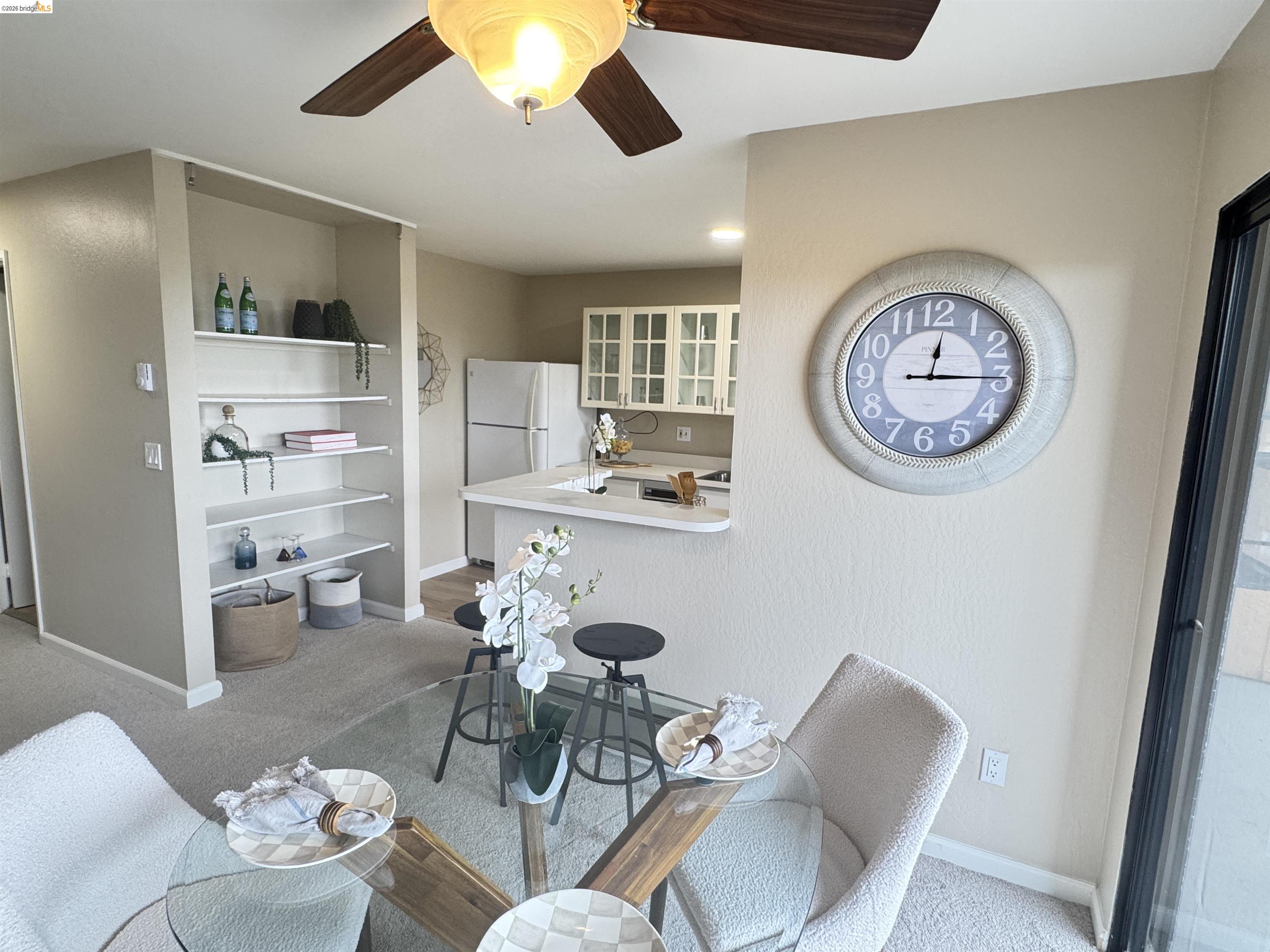 Photo #2: 41139714 Listing: Photo #2