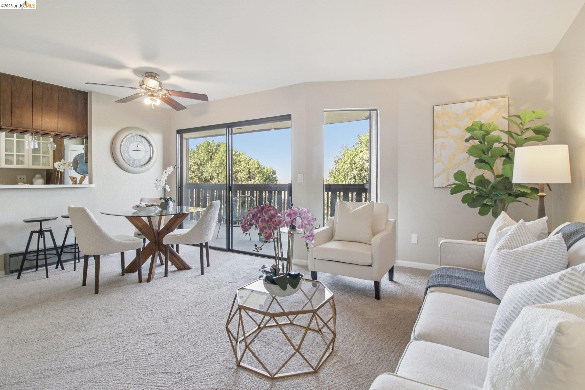 Photo #3: 41139714 Listing: Photo #3
