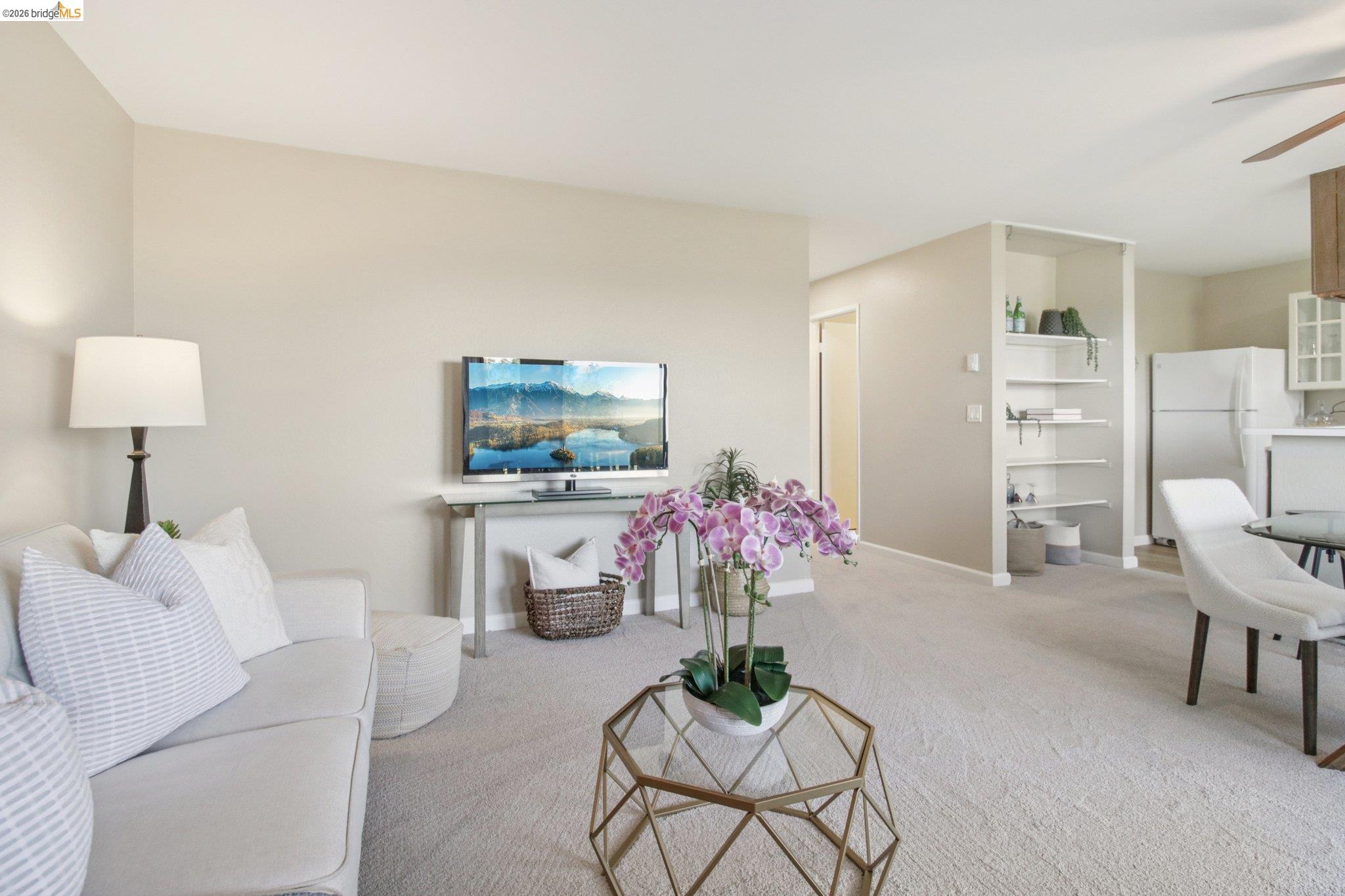 Photo #5: 41139714 Listing: Photo #5