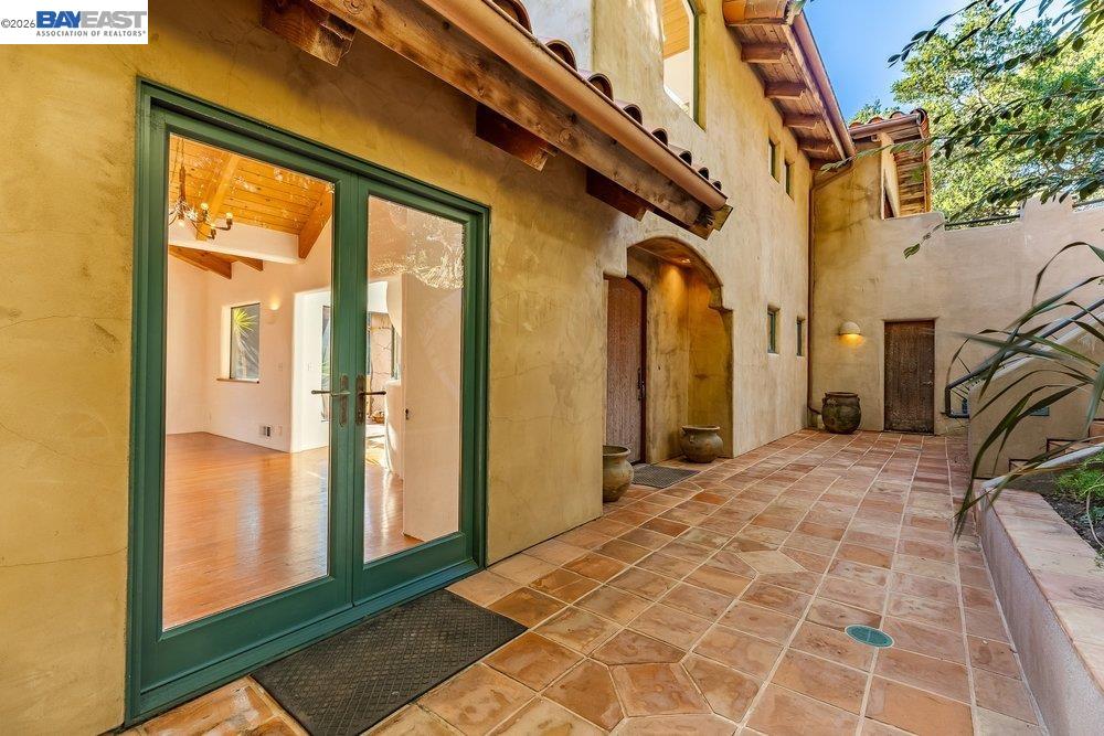 1302 Westview Dr, Berkeley CA 94705 — photo 11
