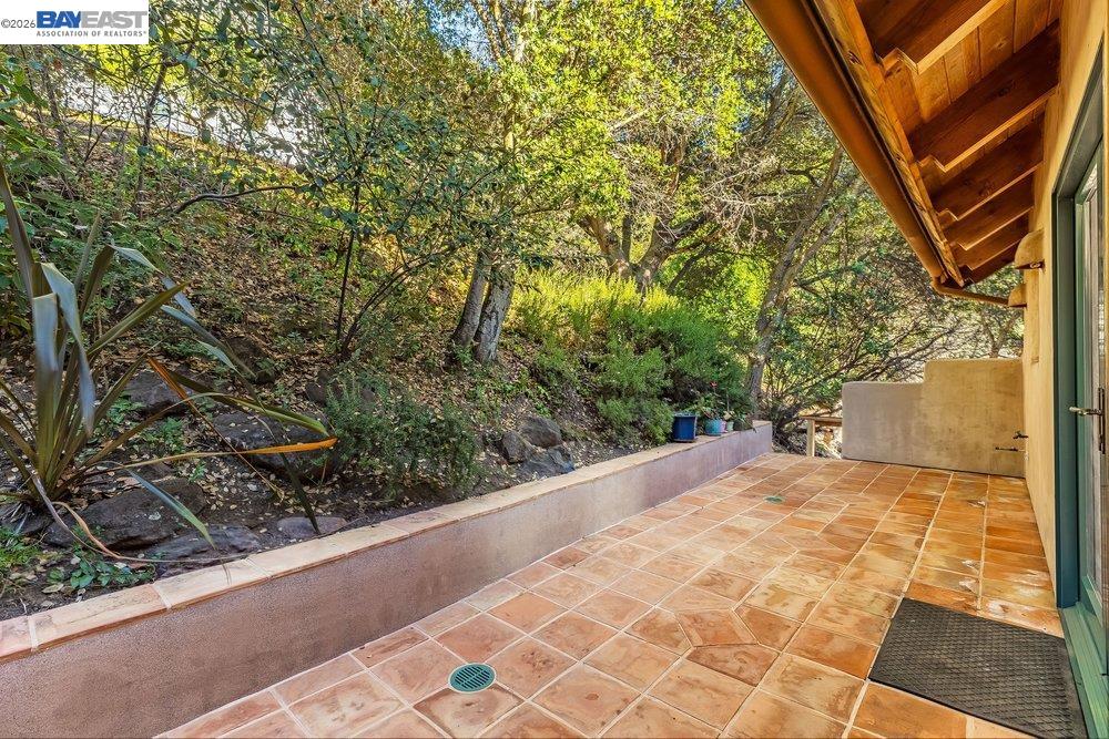 1302 Westview Dr, Berkeley CA 94705 — photo 77