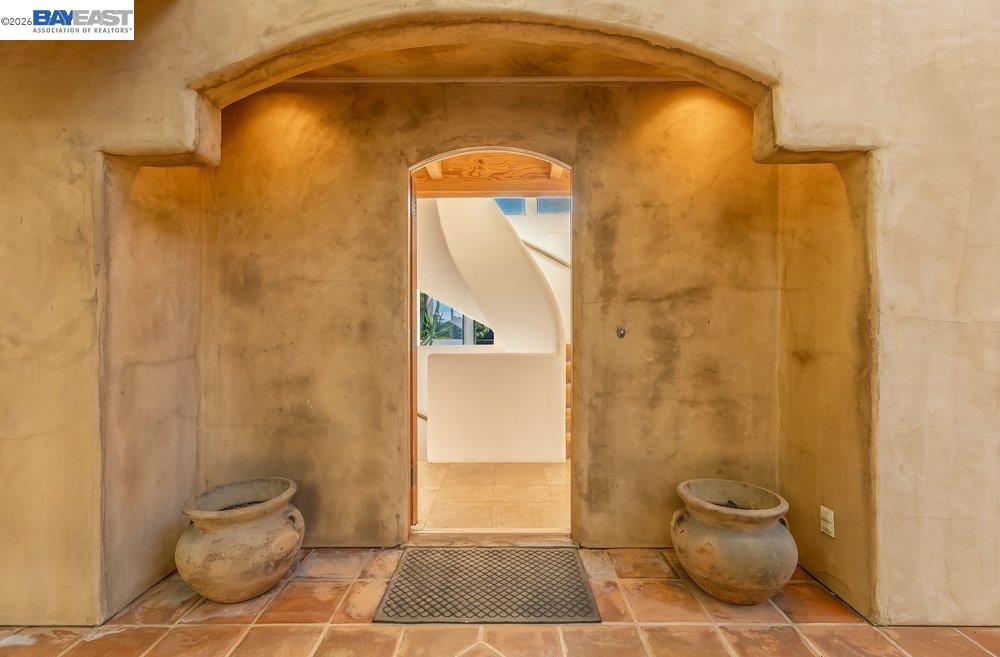 1302 Westview Dr, Berkeley CA 94705 — photo 10