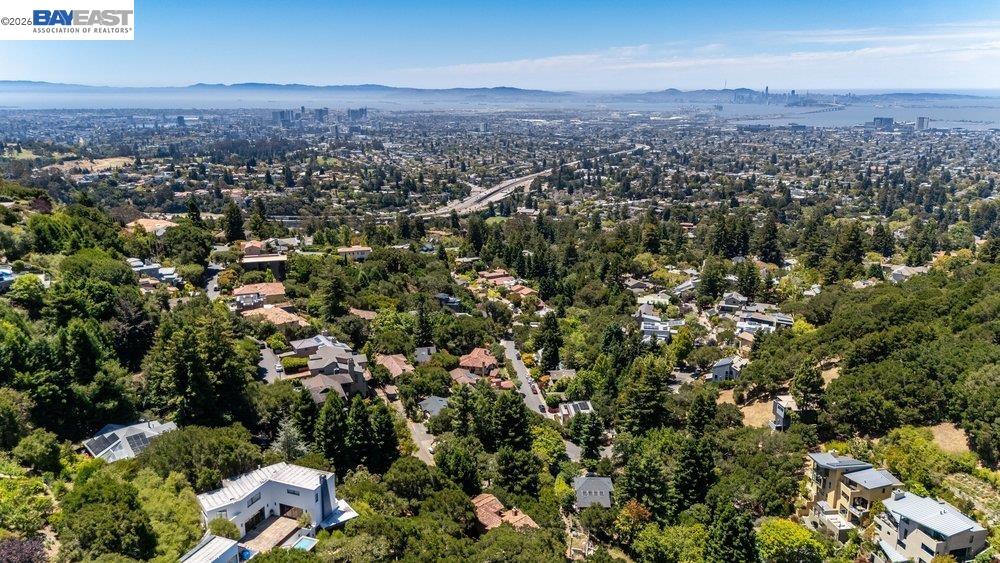 1302 Westview Dr, Berkeley CA 94705 — photo 96