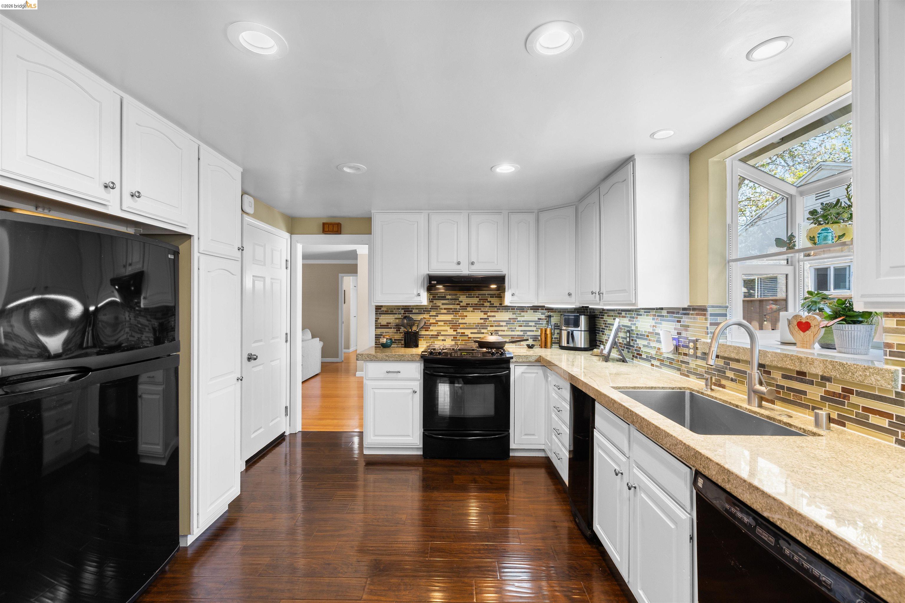 17032 Via Corona, San Lorenzo CA 94580 — photo 19