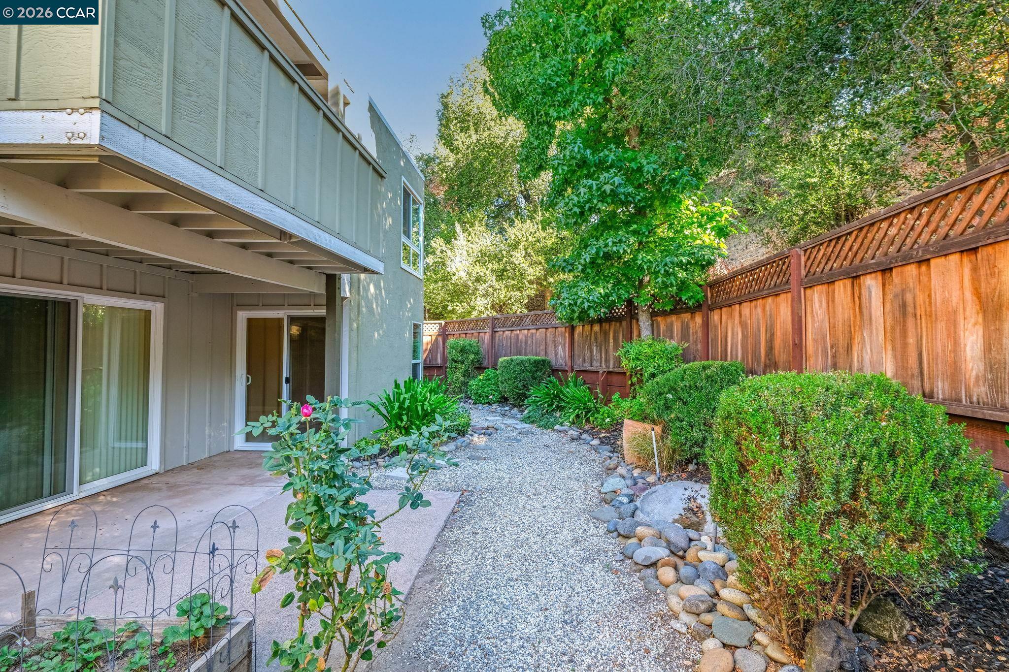 Photo #22: 41139733 Listing: Photo #22