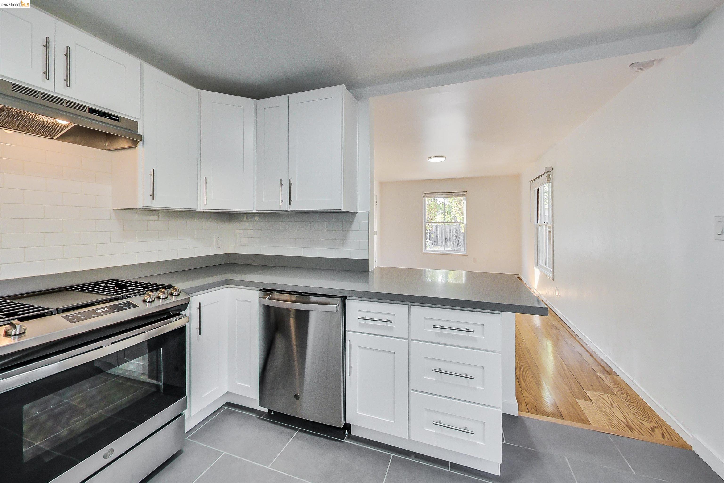 1207 University Ave, Berkeley CA 94702 — photo 29