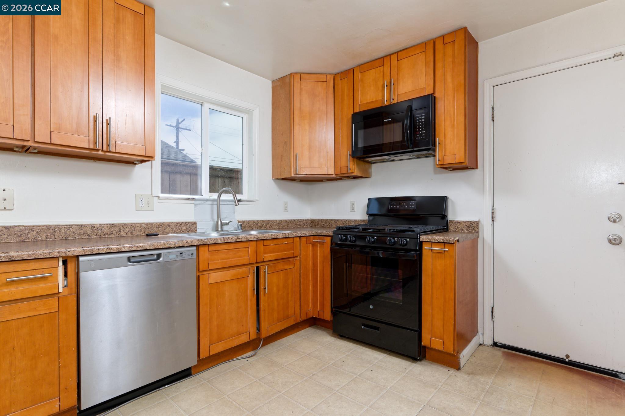 2980 Rollingwood Dr, San Pablo CA 94806 — photo 4