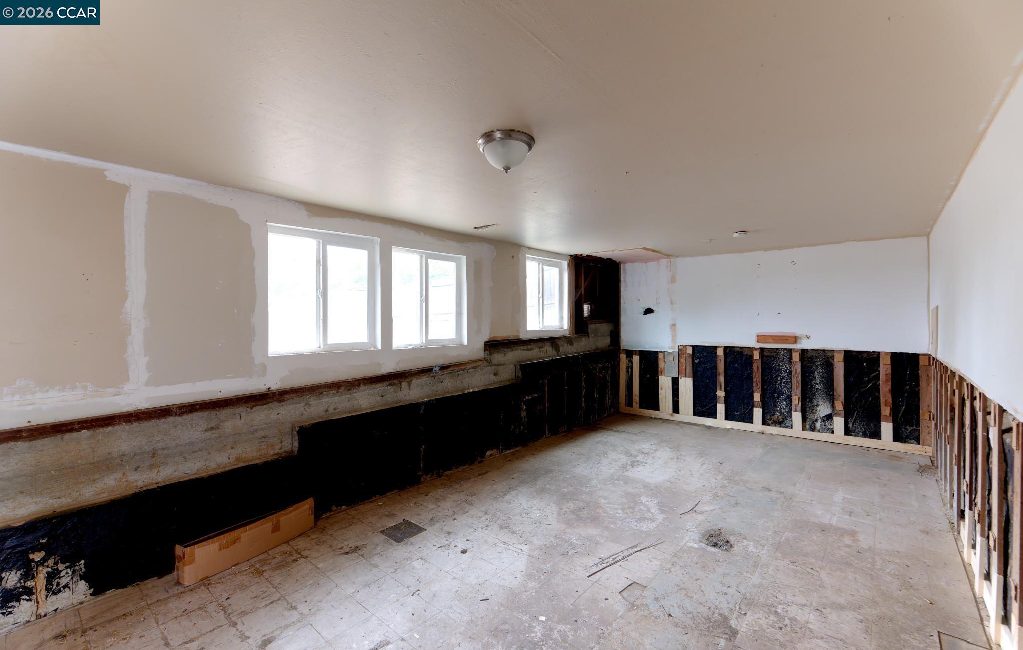 125 Hermosa Ave, Vallejo CA 94589 — photo 17