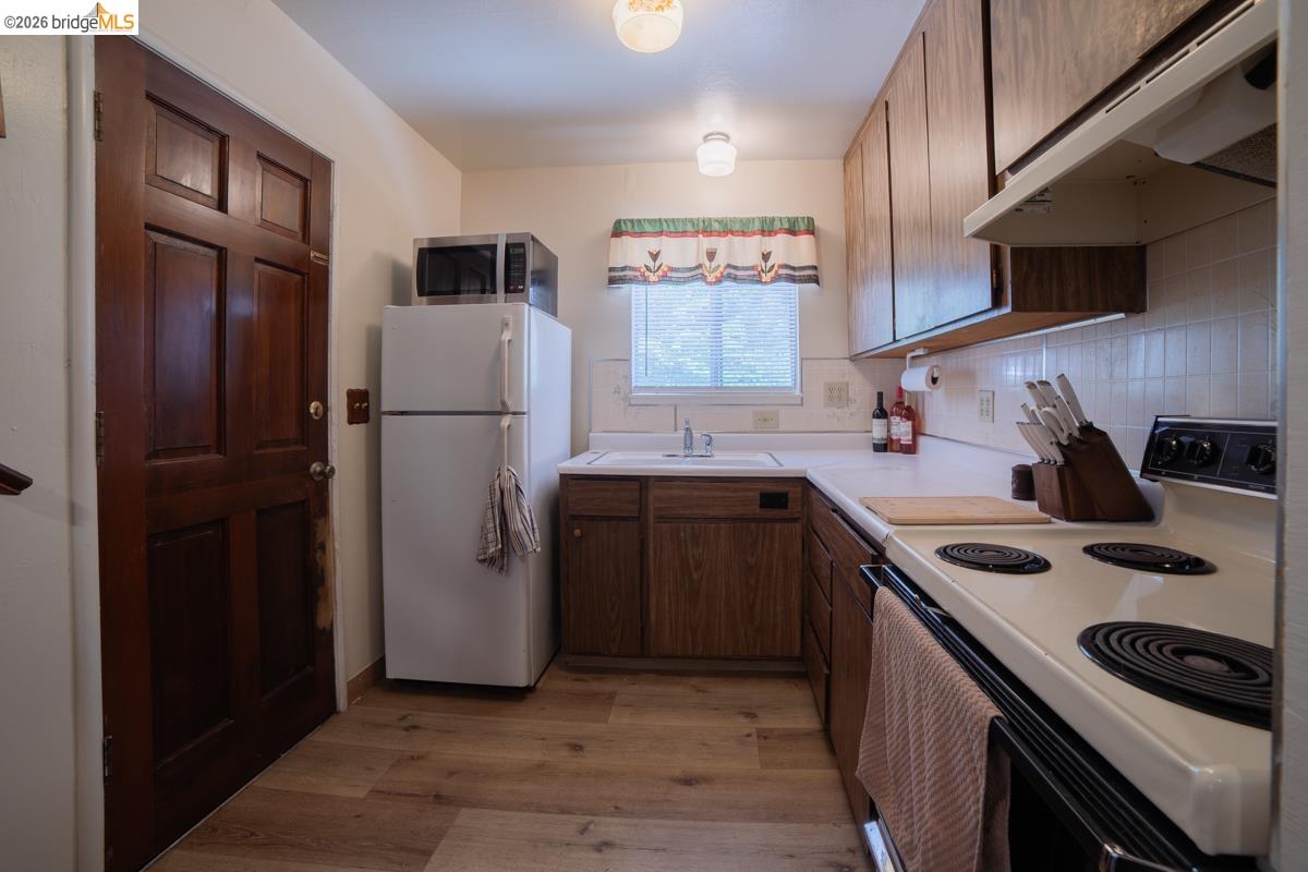 25871 Mono Drive, Long Barn CA 95335 — photo 9