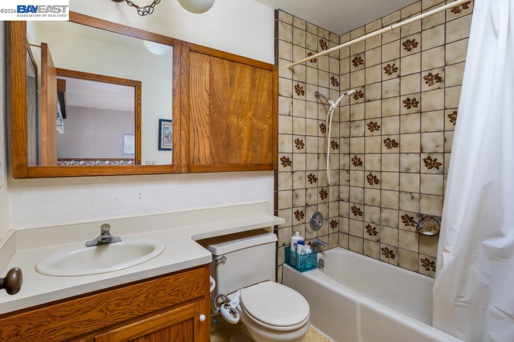 6727 Sunnyslope Ave, Castro Valley CA 94552 — photo 21