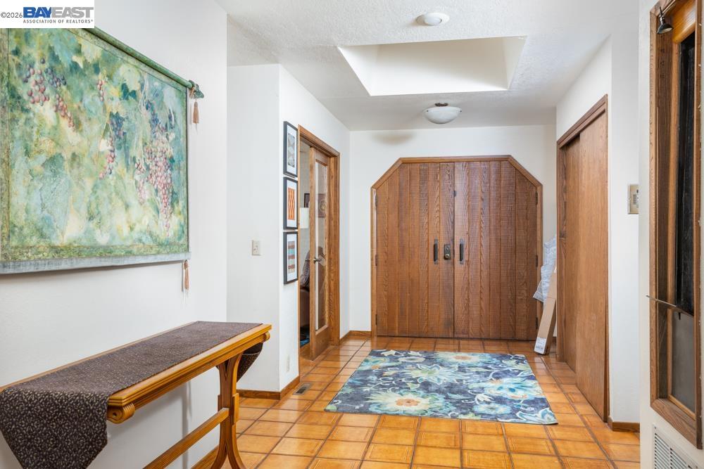 6727 Sunnyslope Ave, Castro Valley CA 94552 — photo 9