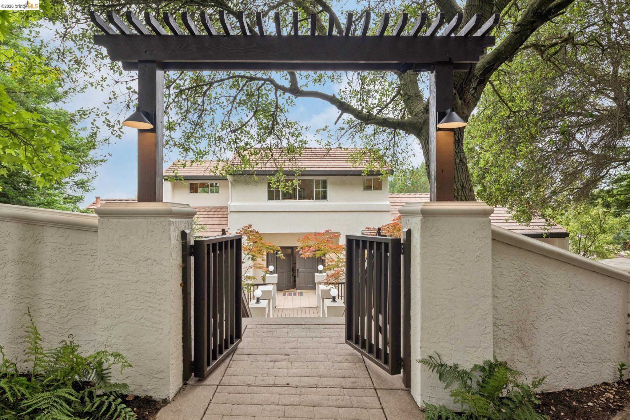 1325 Drury Rd, Berkeley CA 94705 — photo 7