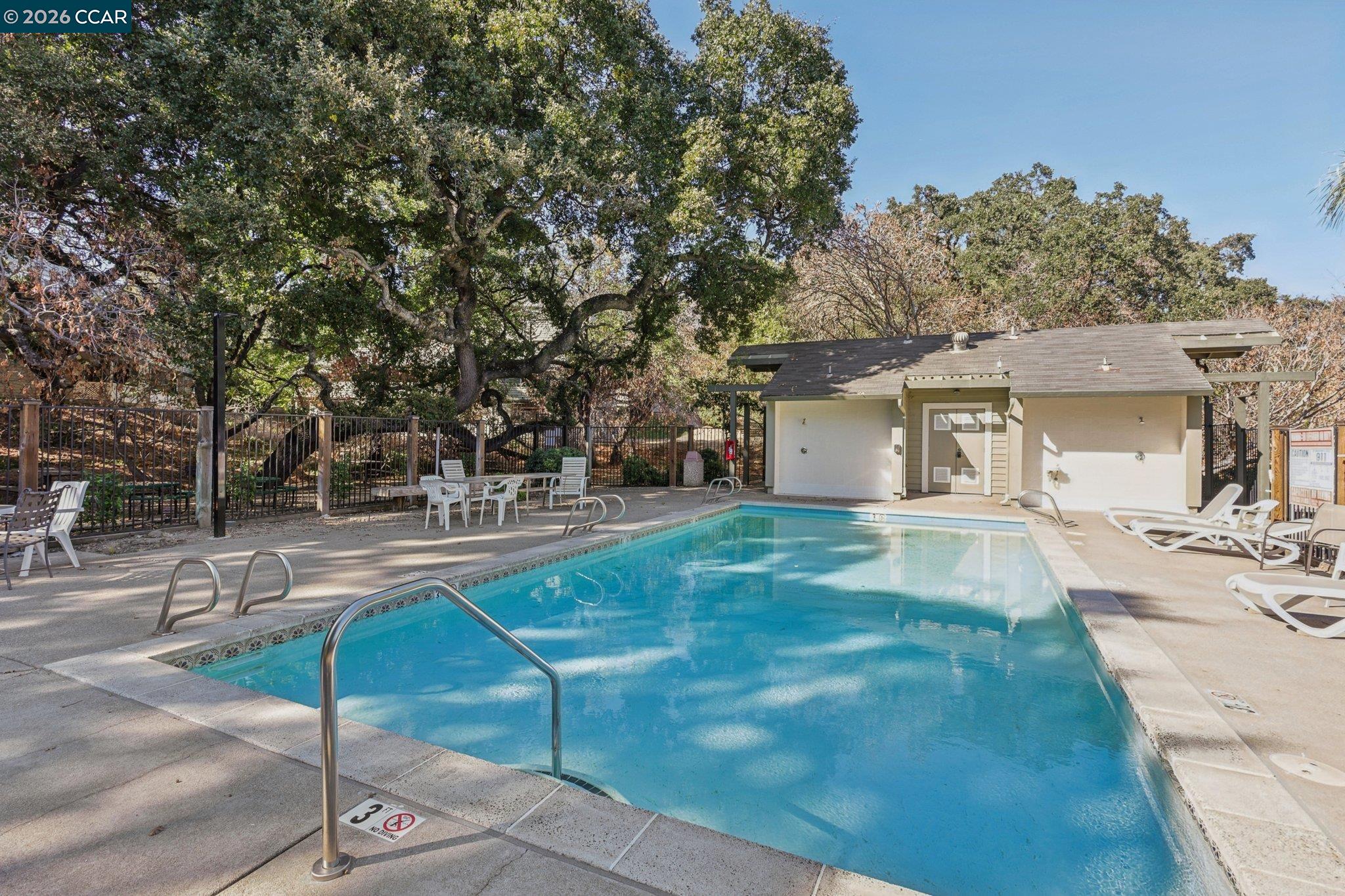 Photo #42: 41139791 Listing: Photo #42