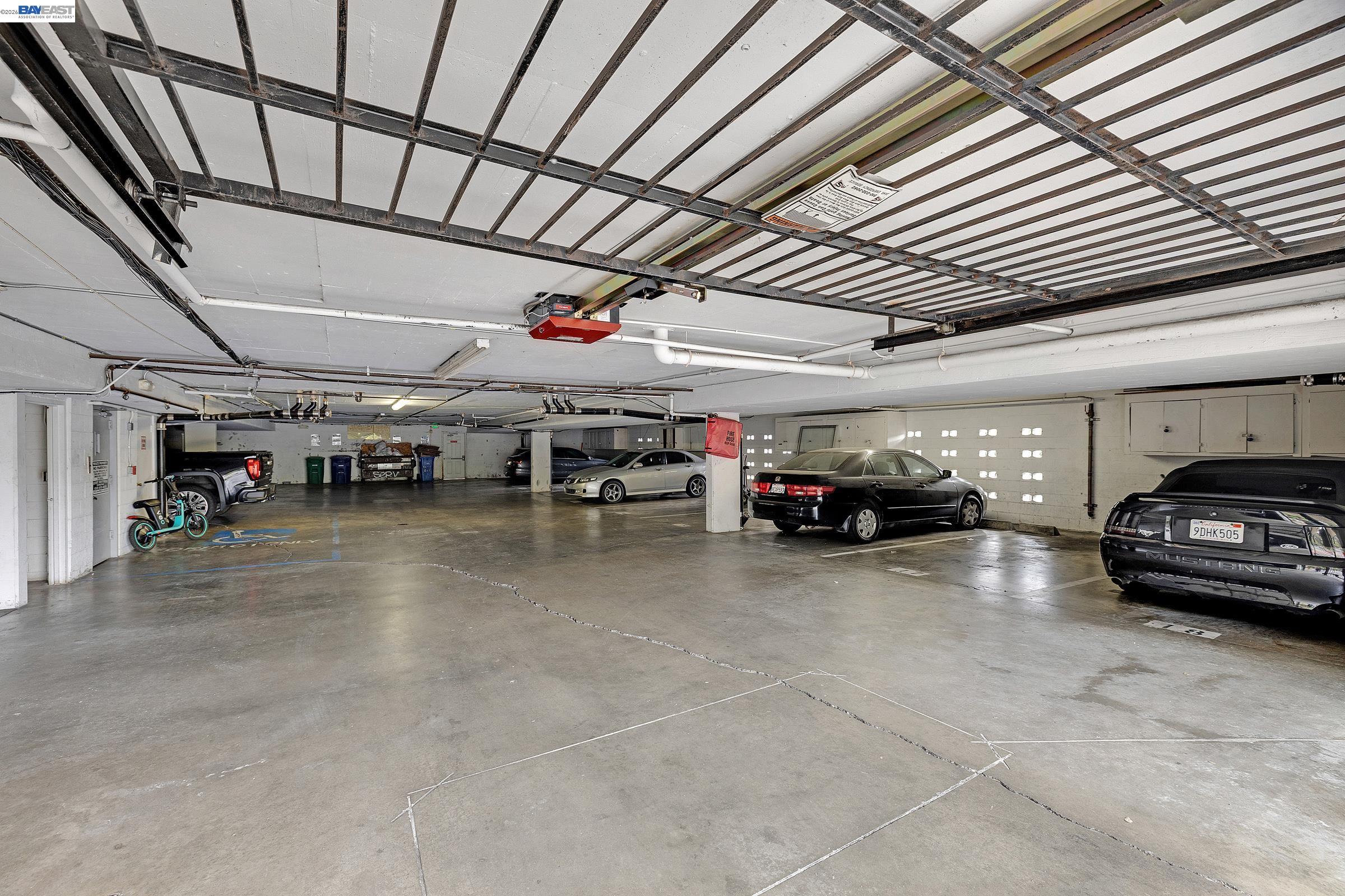 Photo #28: 41139792 Listing: Photo #28