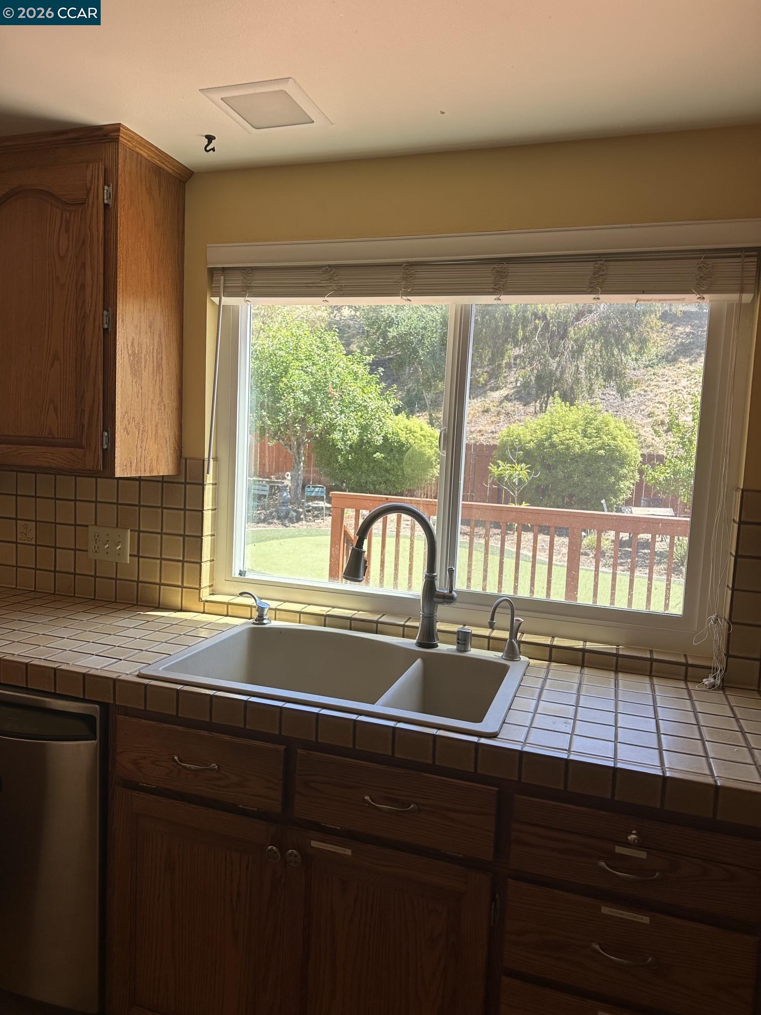 140 Travalini Ct, El Sobrante CA 94803 — photo 8