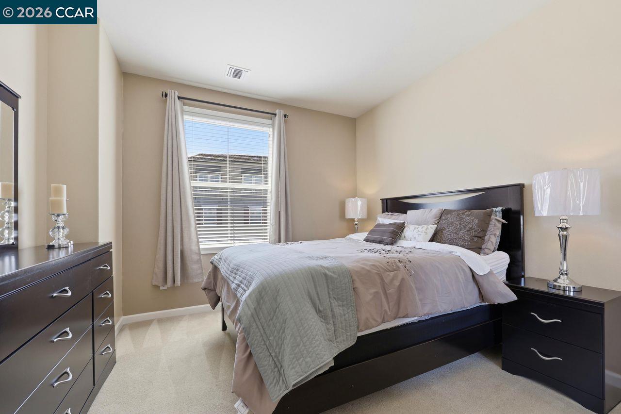 Photo #12: 41139820 Listing: Photo #12