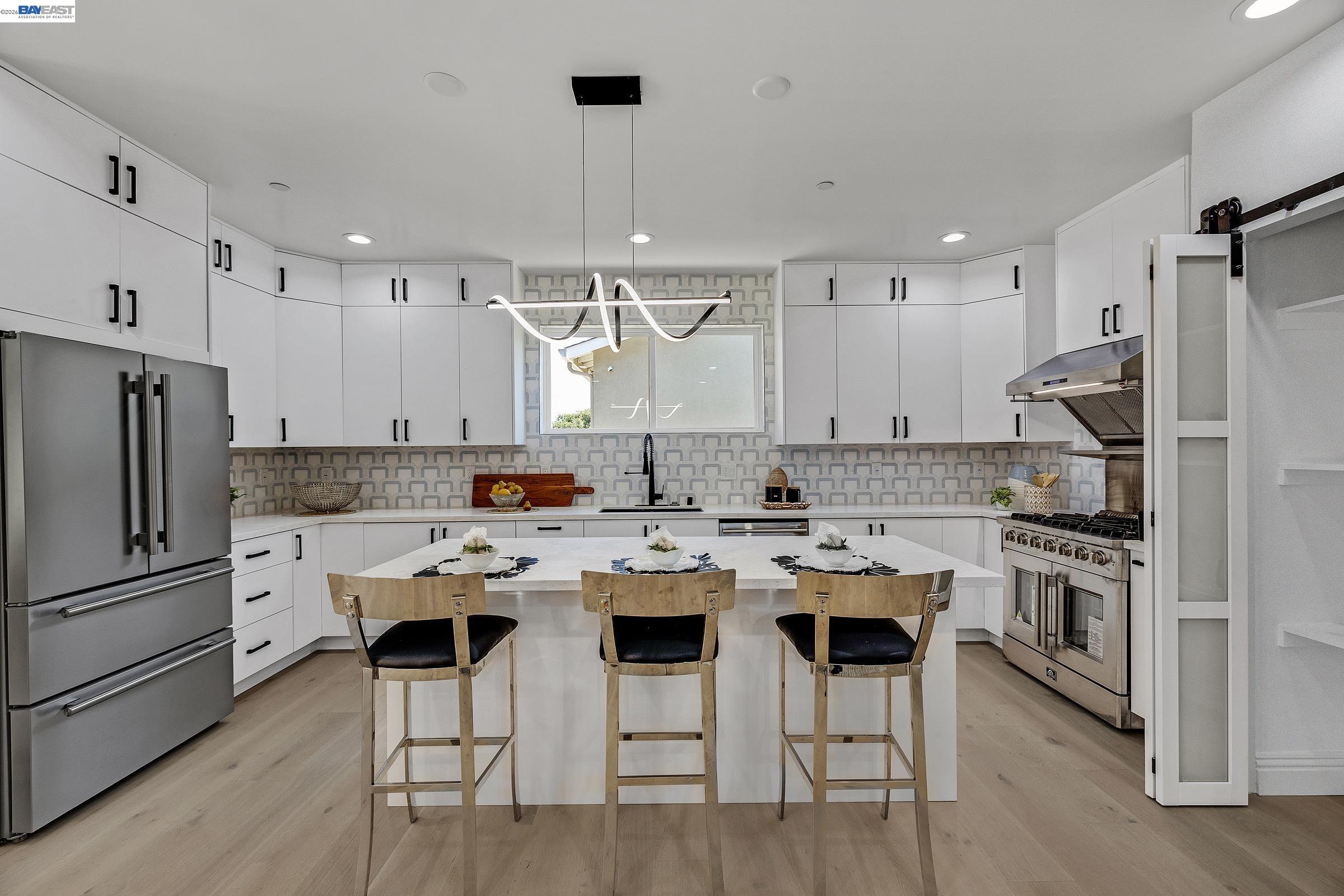 34914 Moina Shaiq Cmn, Fremont CA 94555 — photo 12