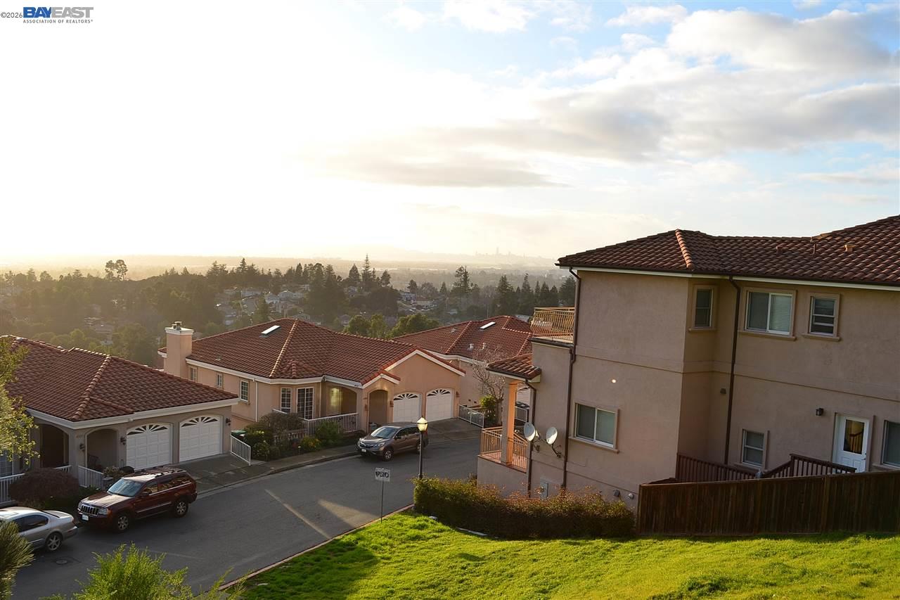 4320 Terrabella Way, Oakland CA 94619 — photo 12