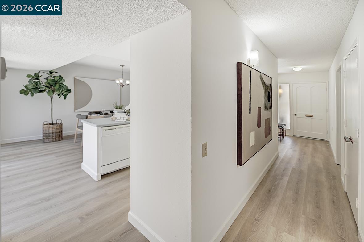 Photo #24: 41139836 Listing: Photo #24