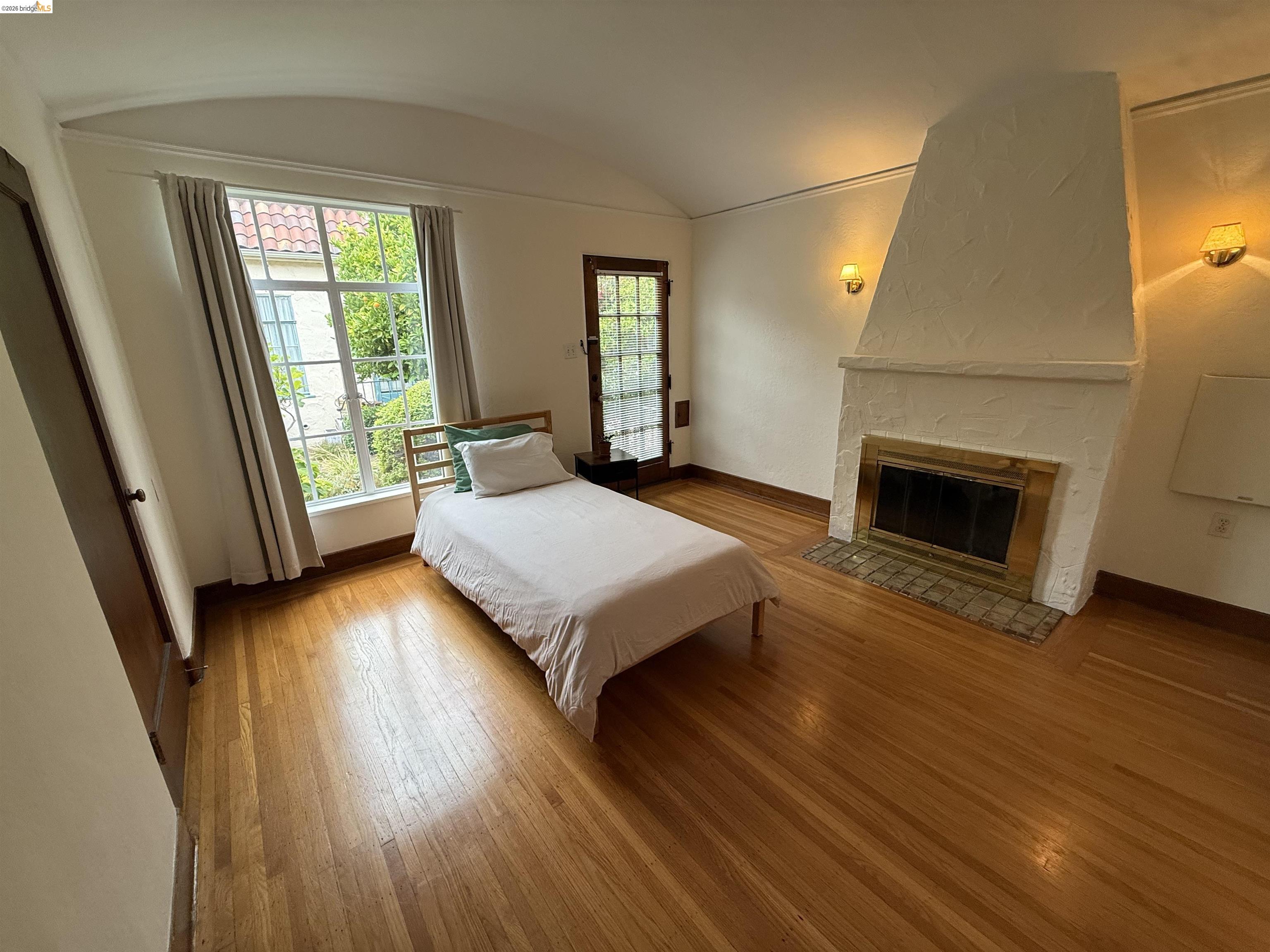 2444 Virginia B