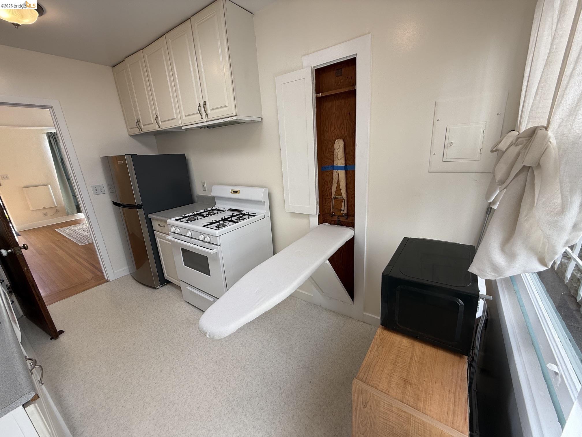 2444 Virginia # B, Berkeley CA 94709 — photo 27