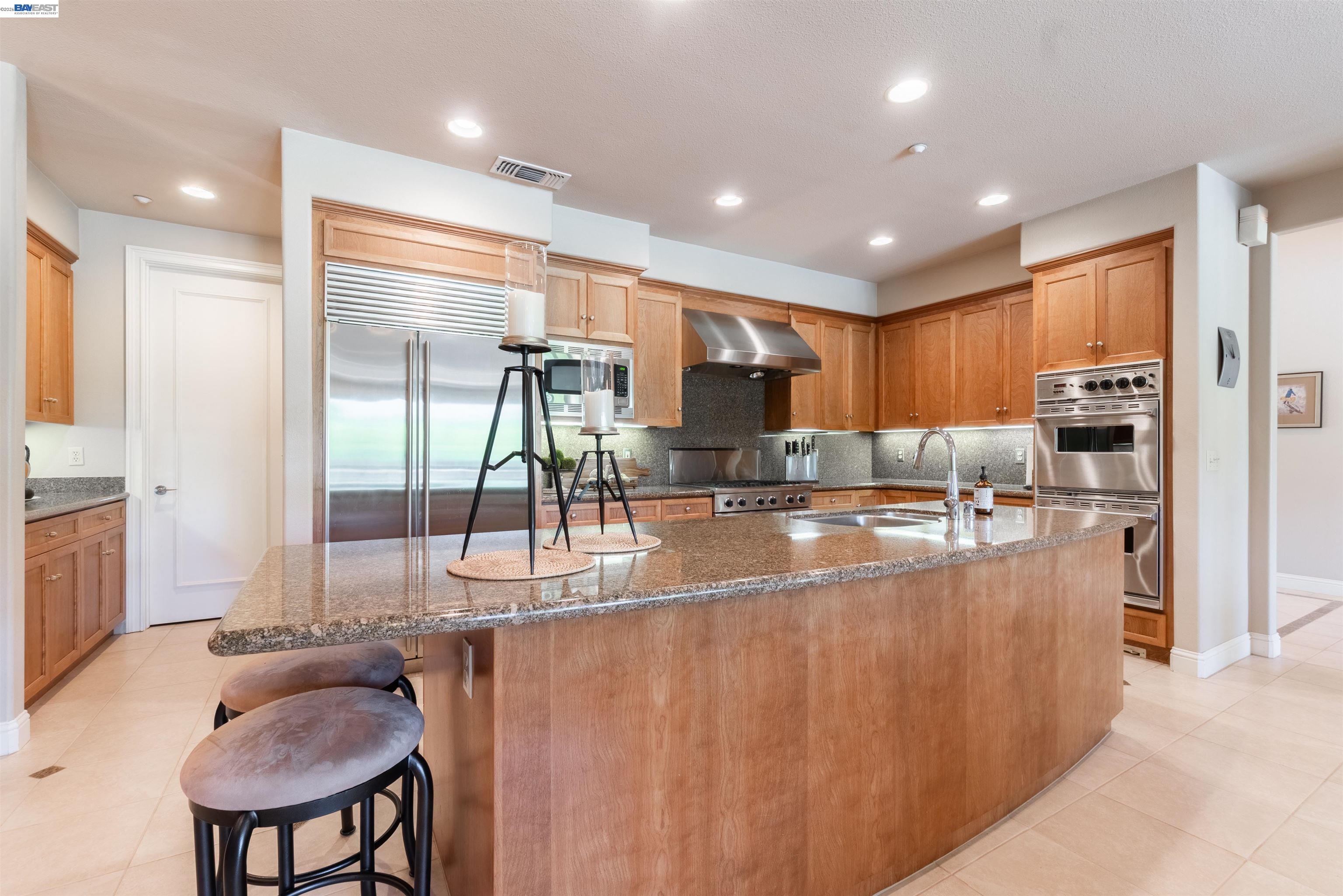 10055 Justamere Ln, Elk Grove CA 95624 — photo 17