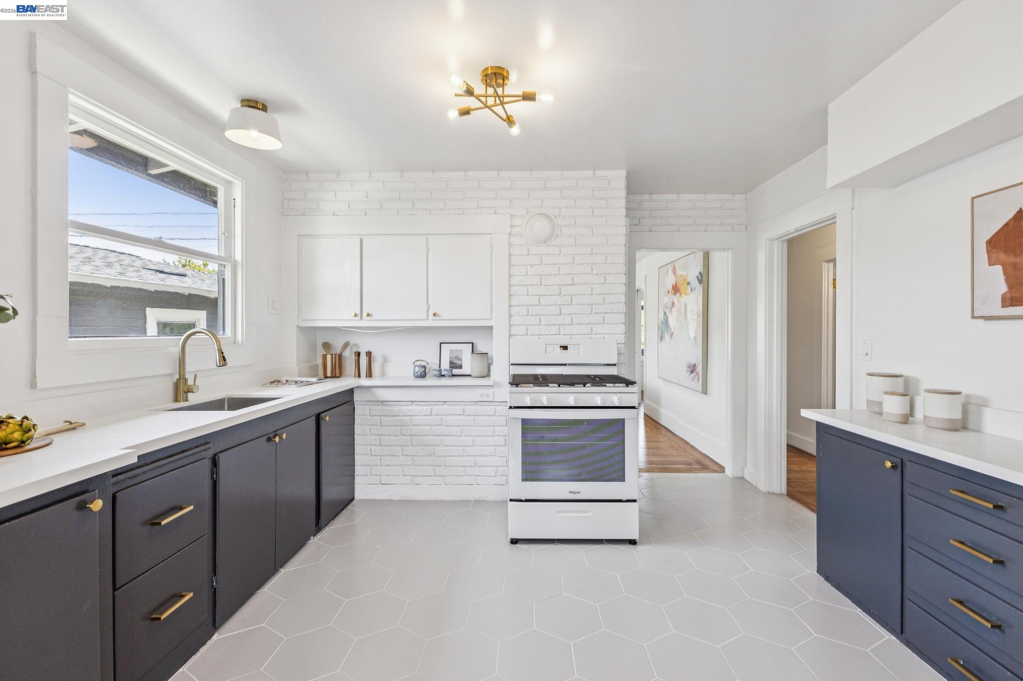 4220 Suter St, Oakland CA 94619 — photo 11