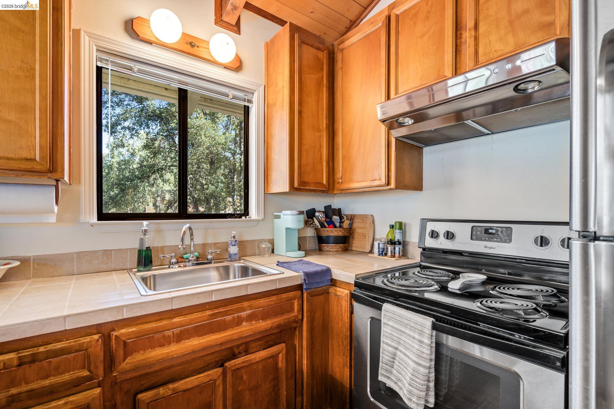 12912 Green Valley Cir, Groveland CA 95321 — photo 10
